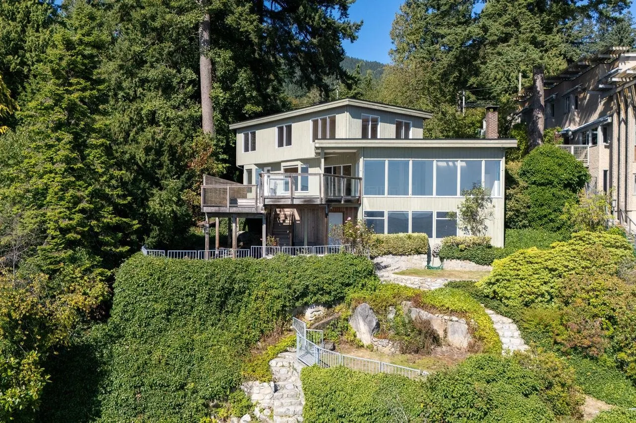 4020 Marine Drive