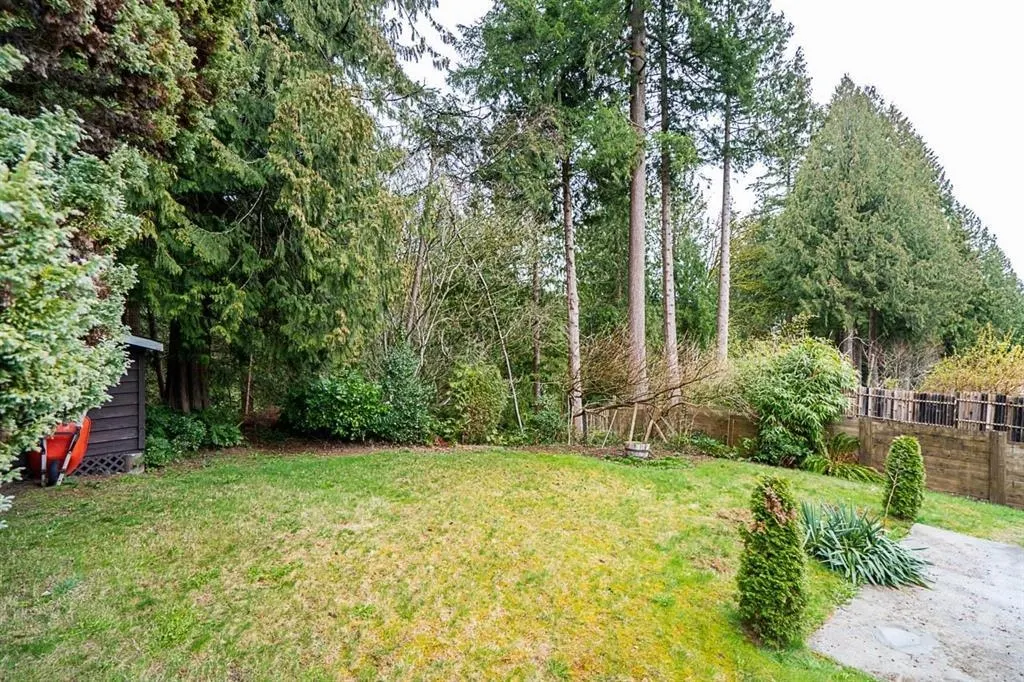 353 Laurentian Crescent