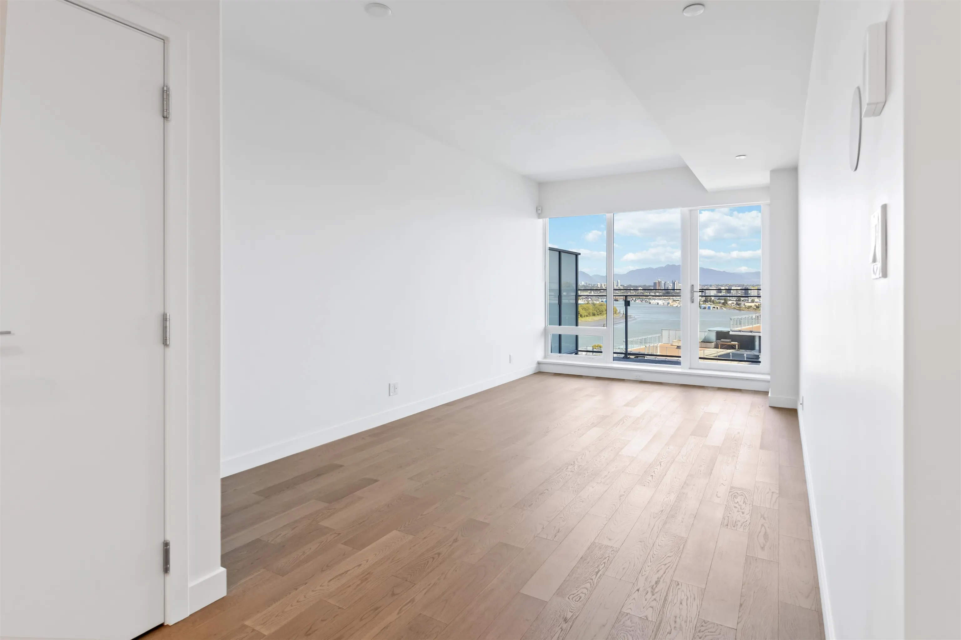 1103 6811 Pearson Way