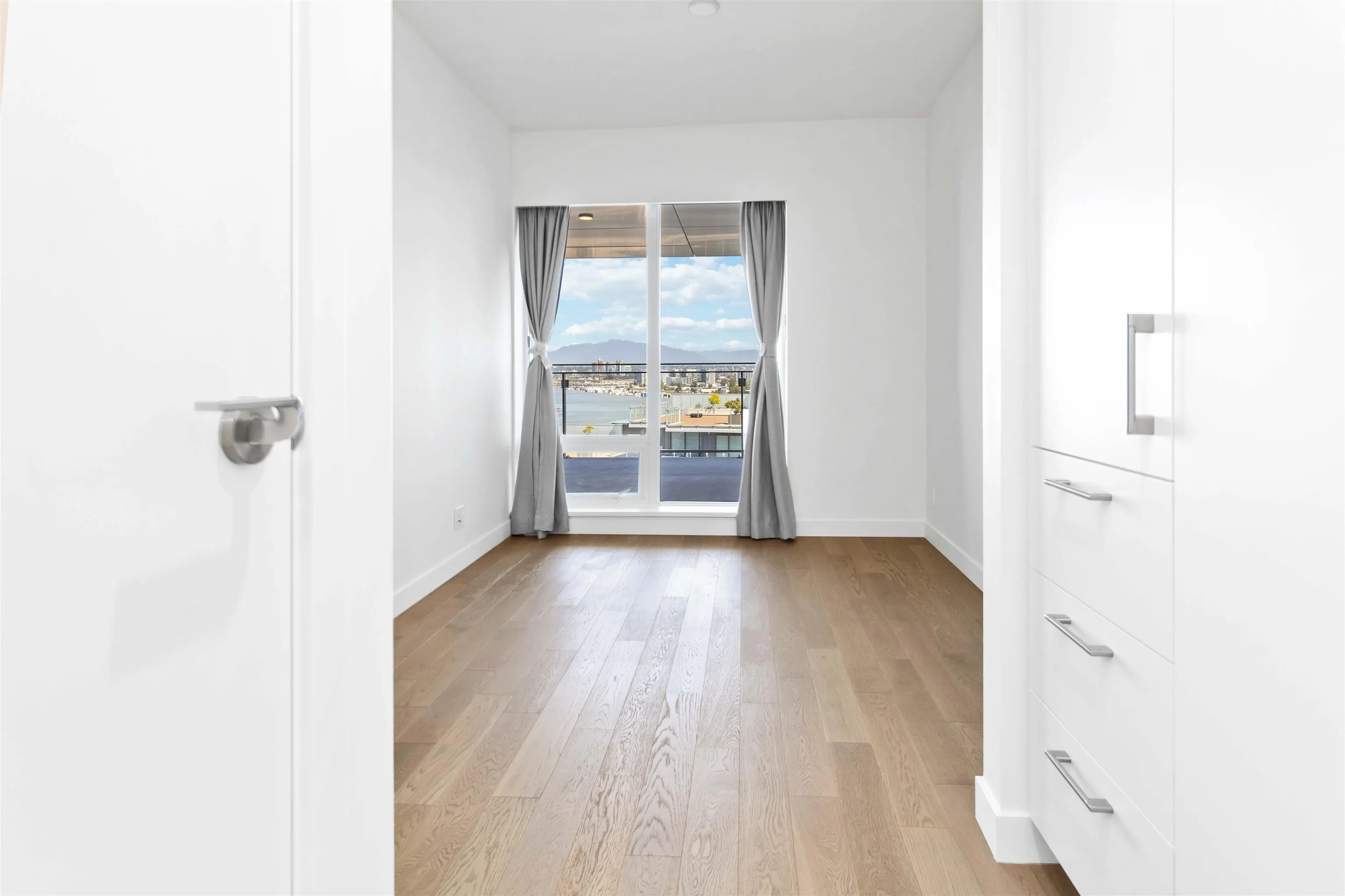 1103 6811 Pearson Way