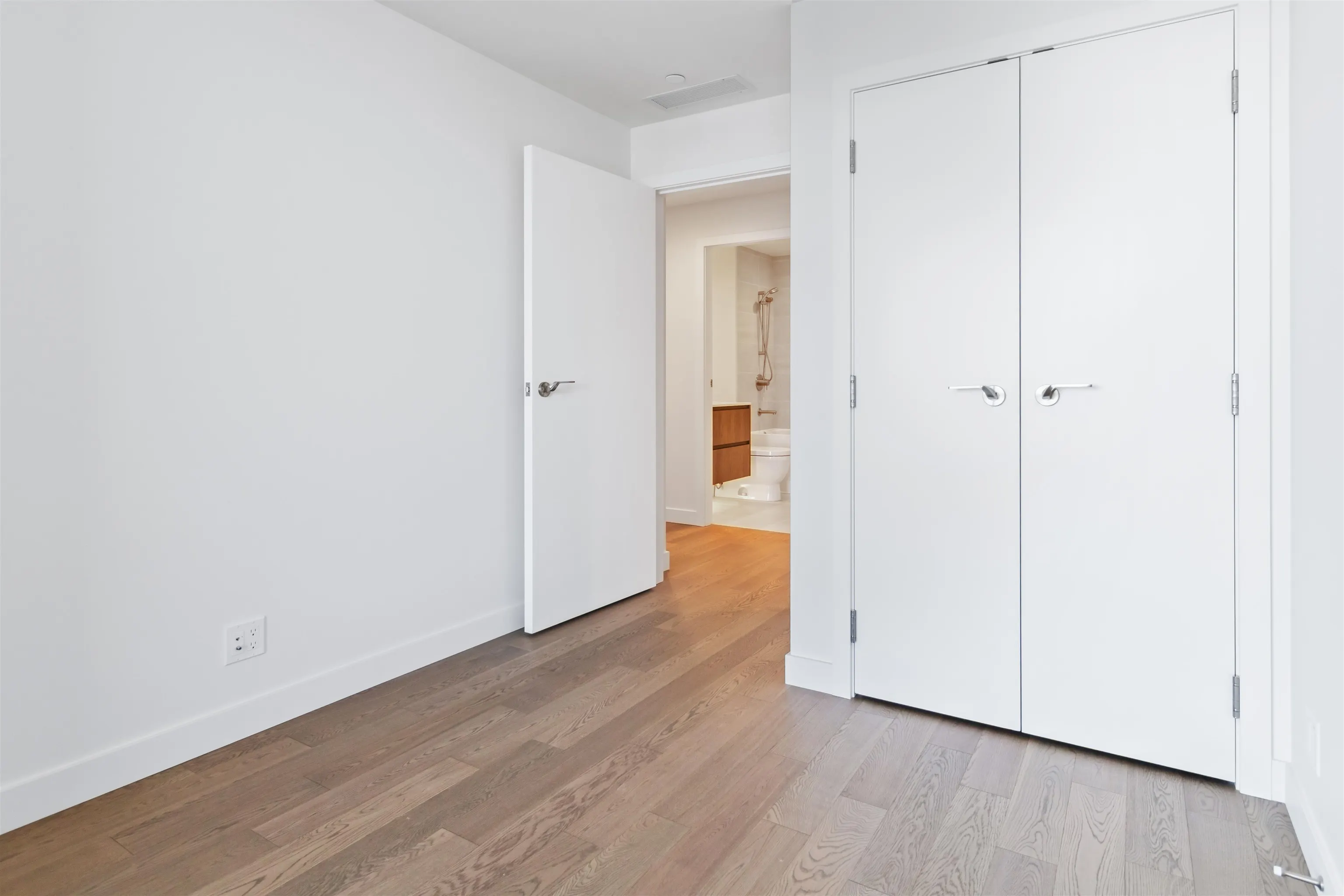 1103 6811 Pearson Way