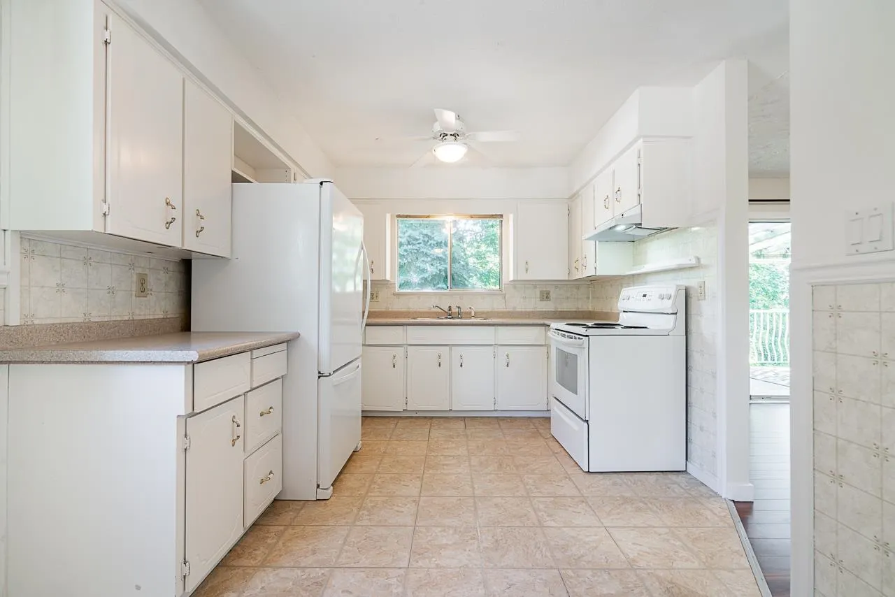 8053 Beaver Drive