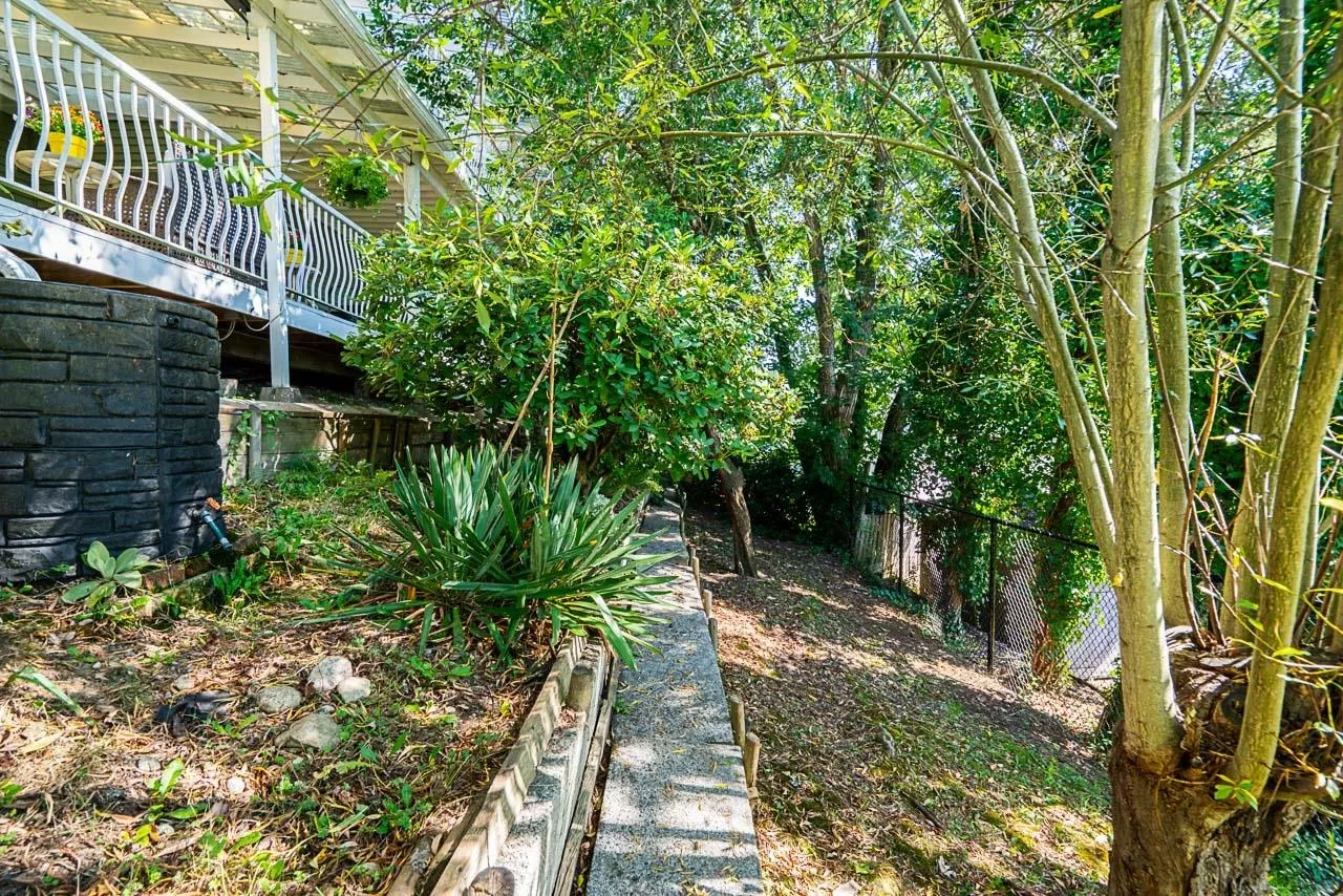 8053 Beaver Drive