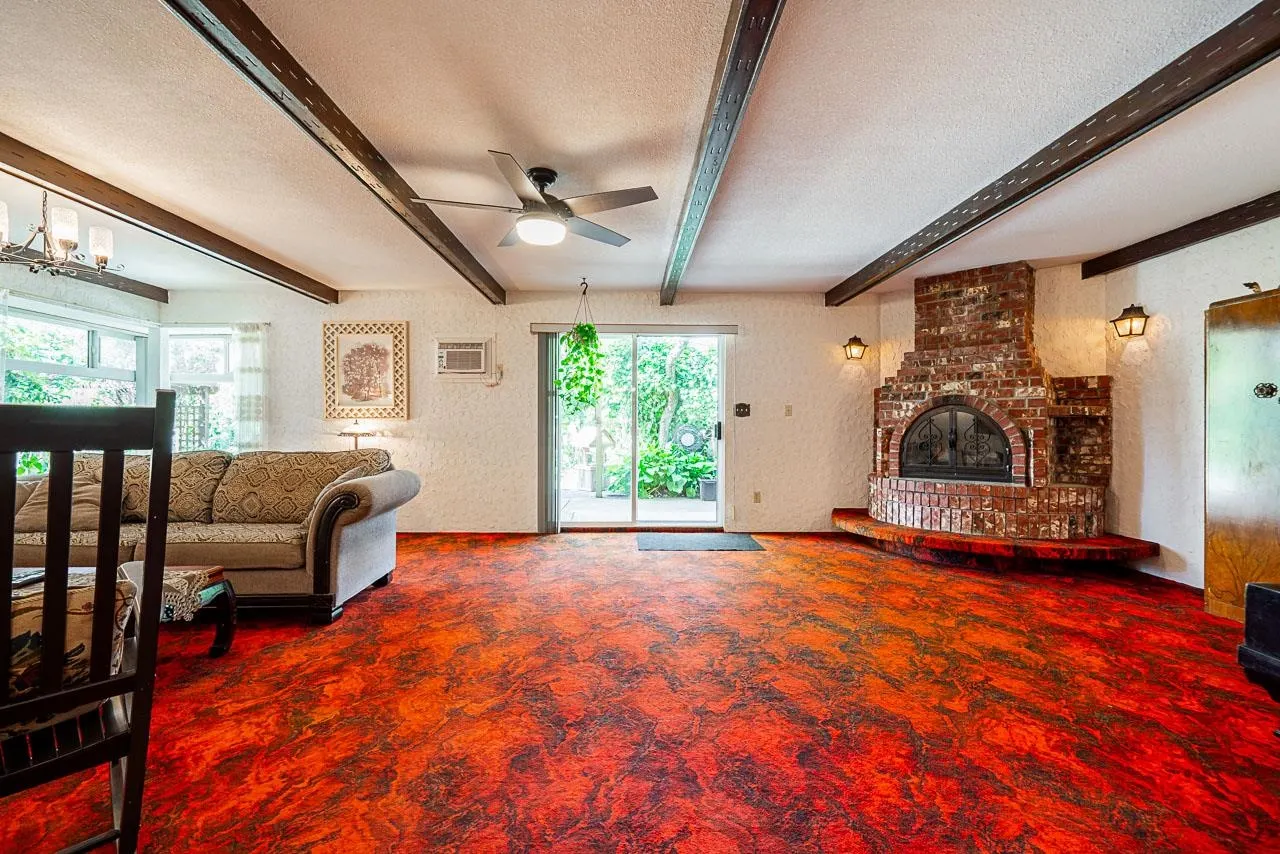 8053 Beaver Drive