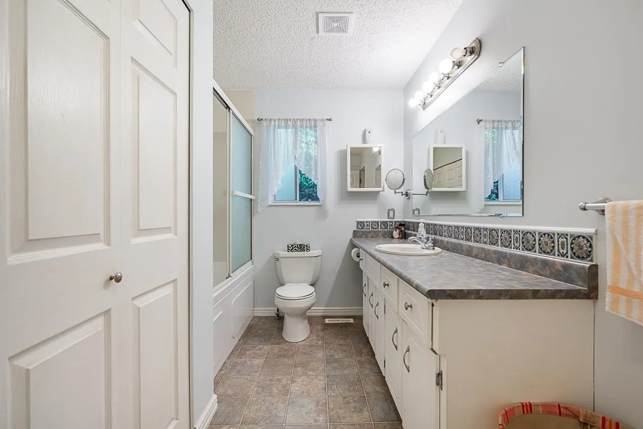 8053 Beaver Drive