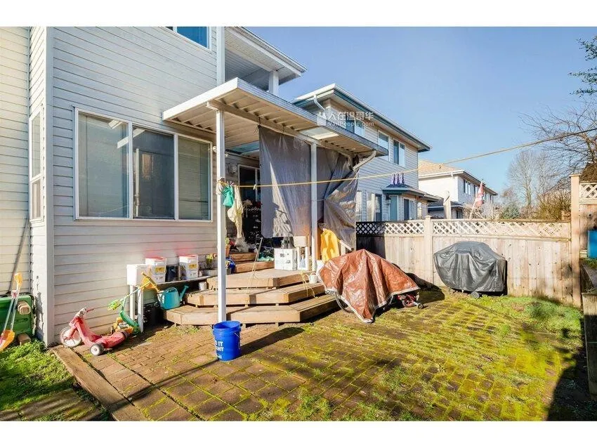 Garden Suite Chaldecott Drive
