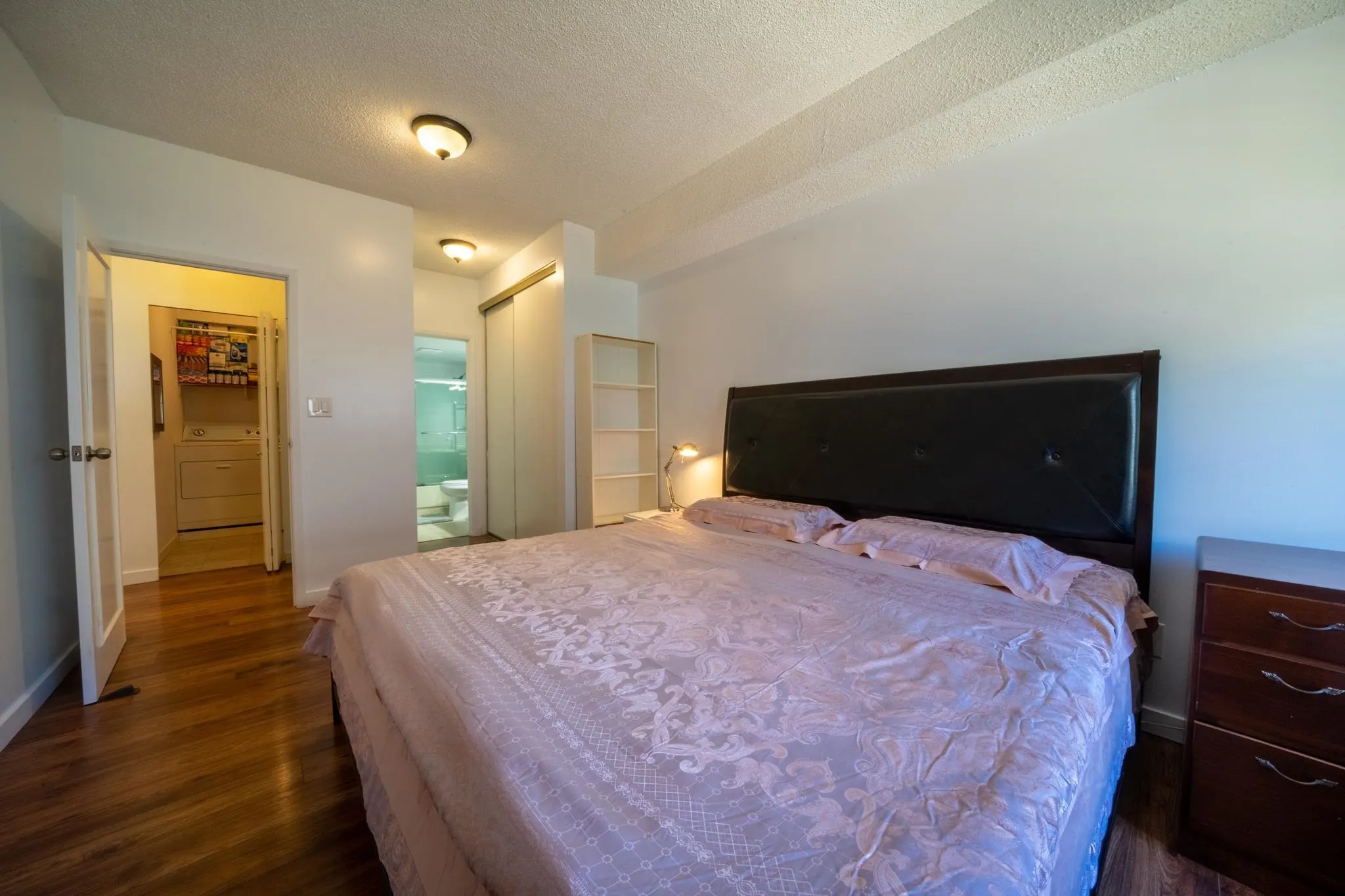 118 8511 Westminster Highway