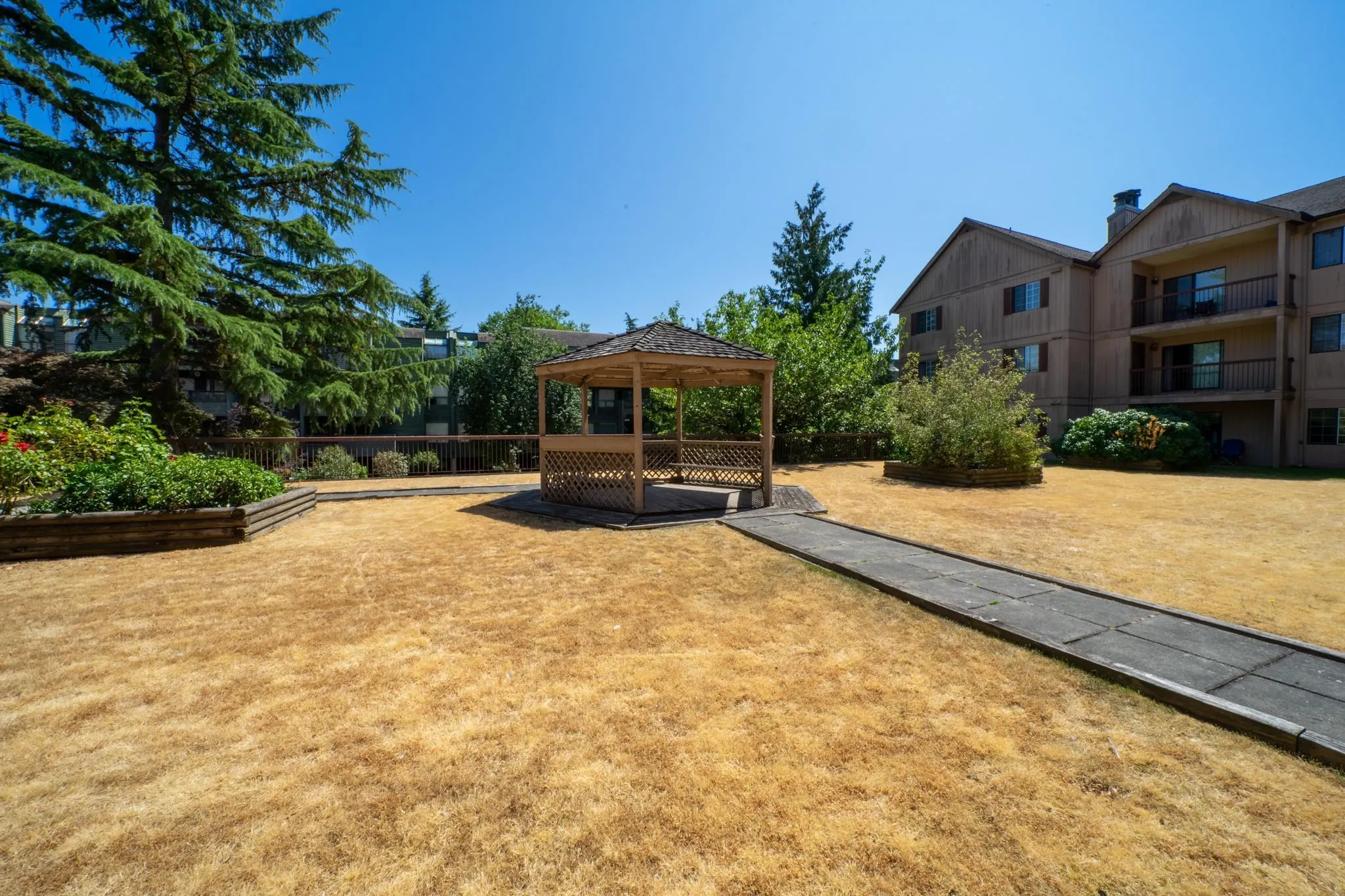 118 8511 Westminster Highway