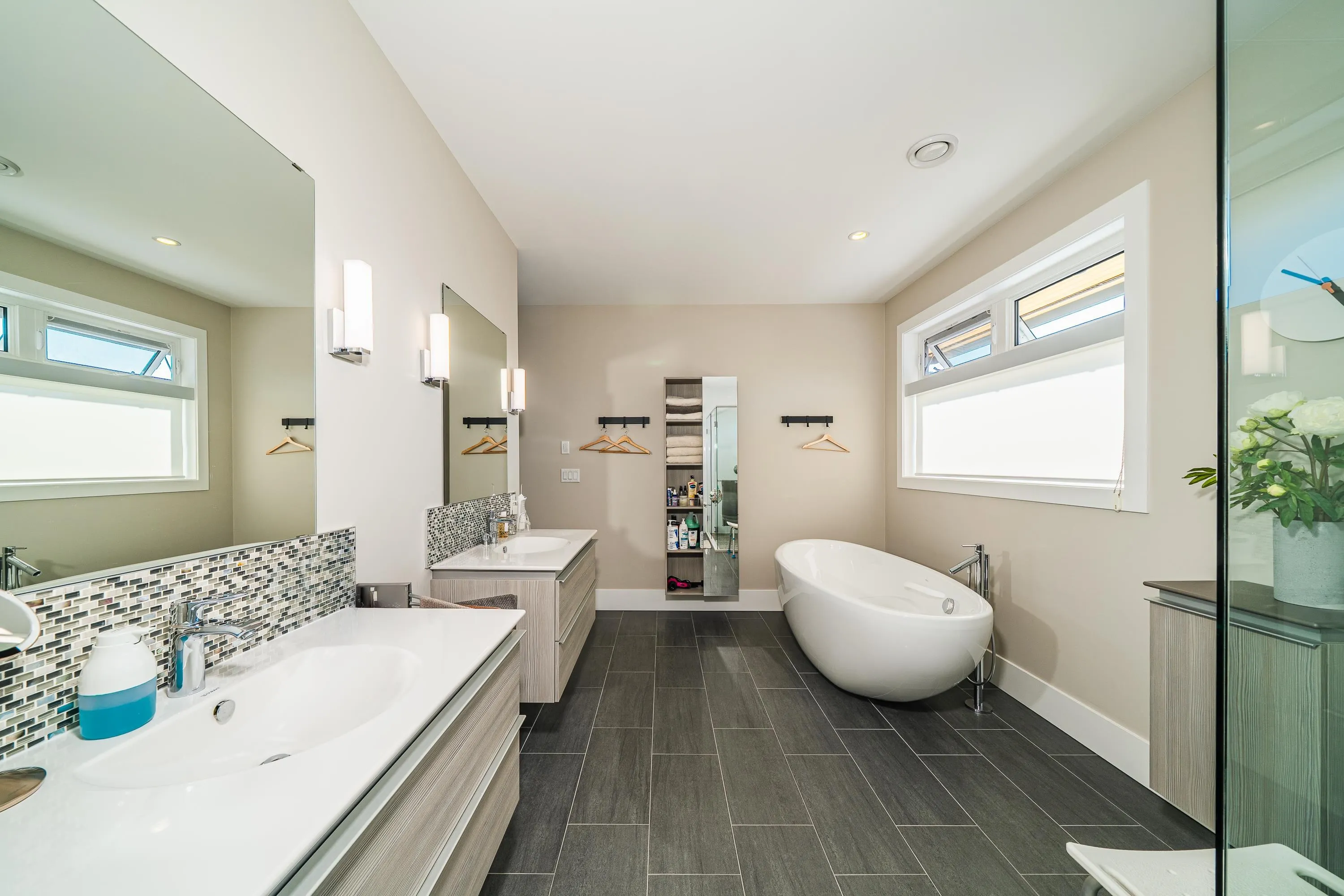 10960 Rosecroft Crescent