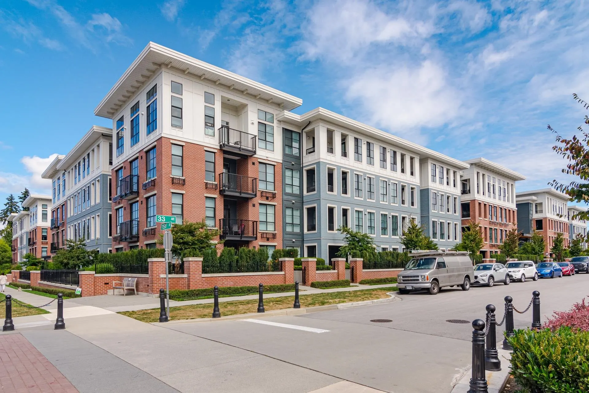 101 15137 33 Avenue
