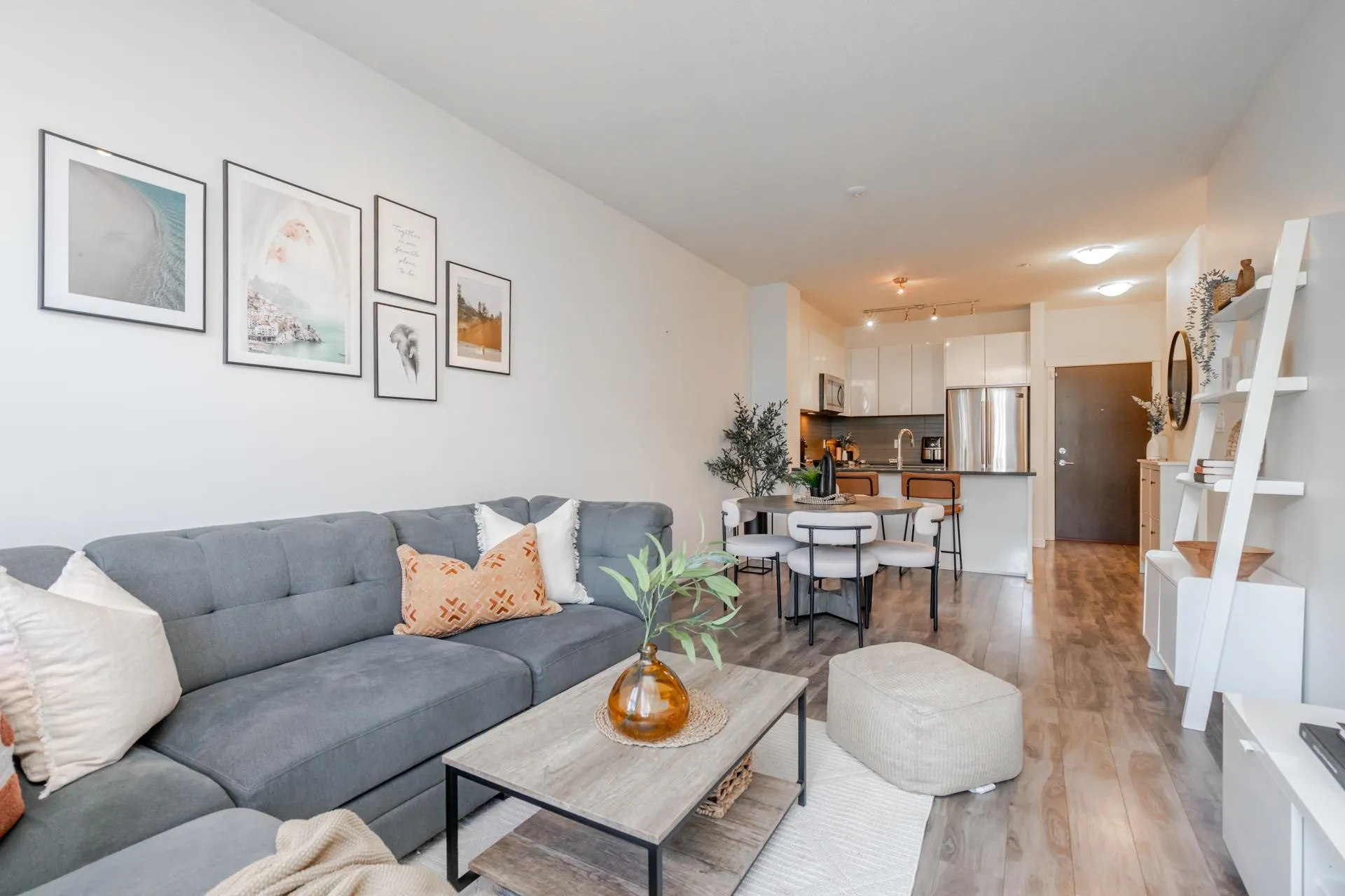 101 15137 33 Avenue