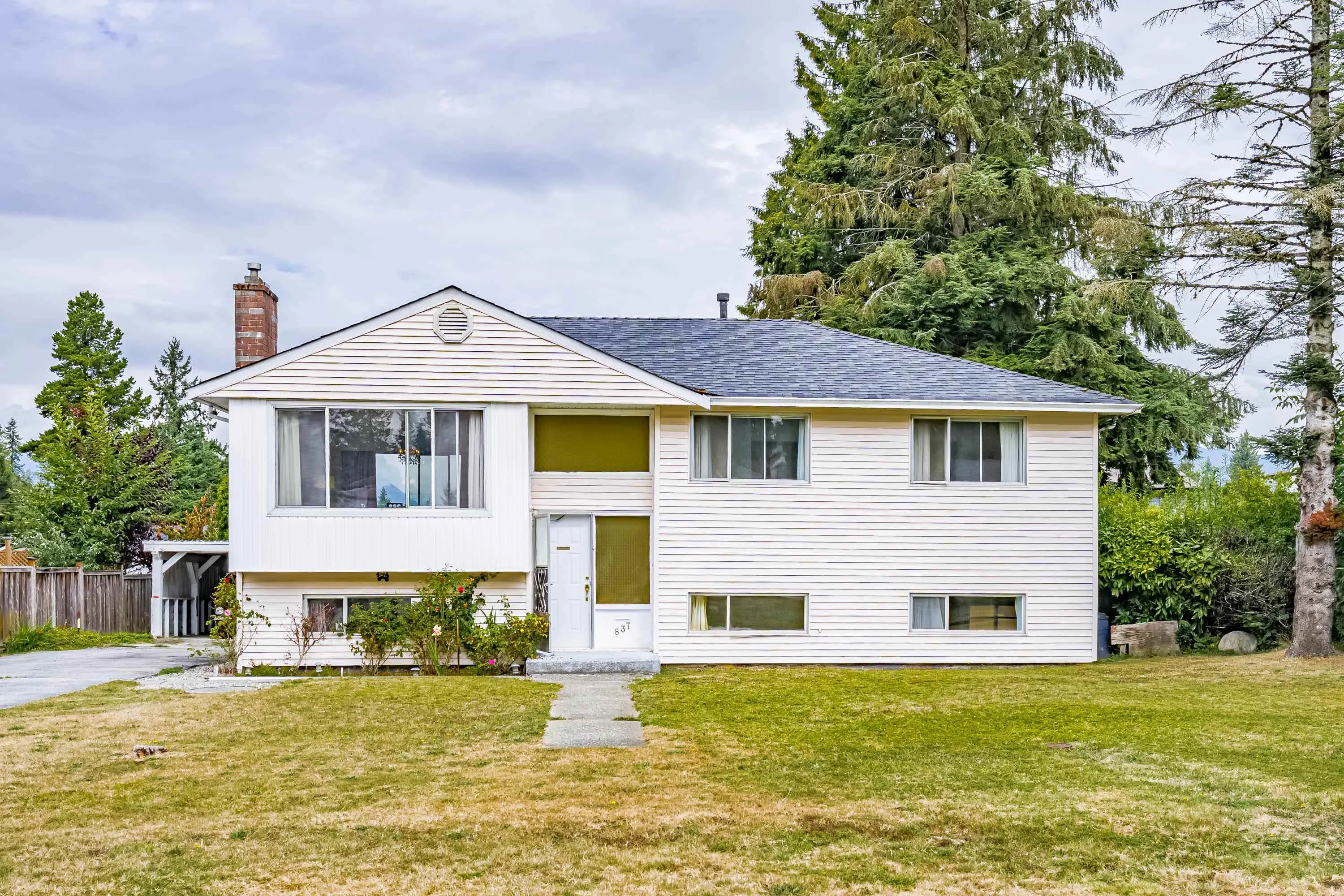 837 Regan Avenue