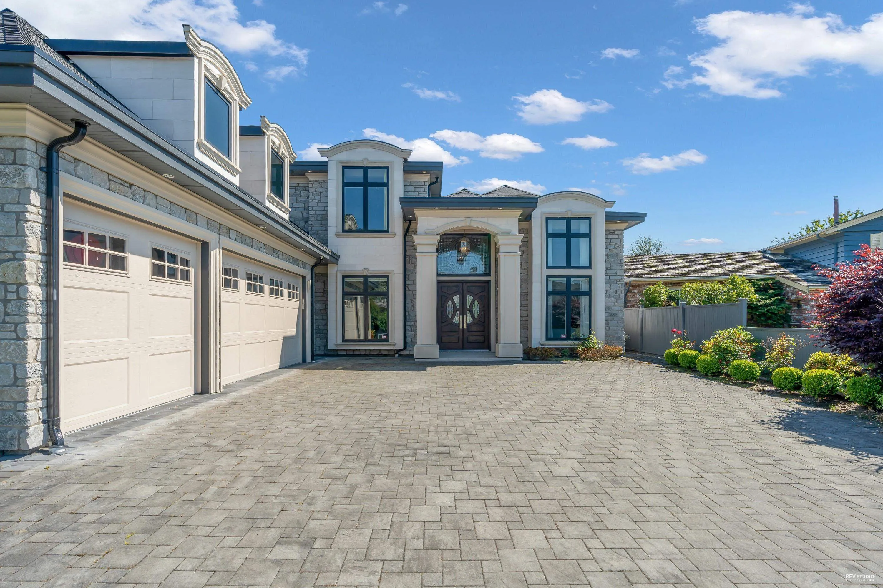7580 Malahat Avenue