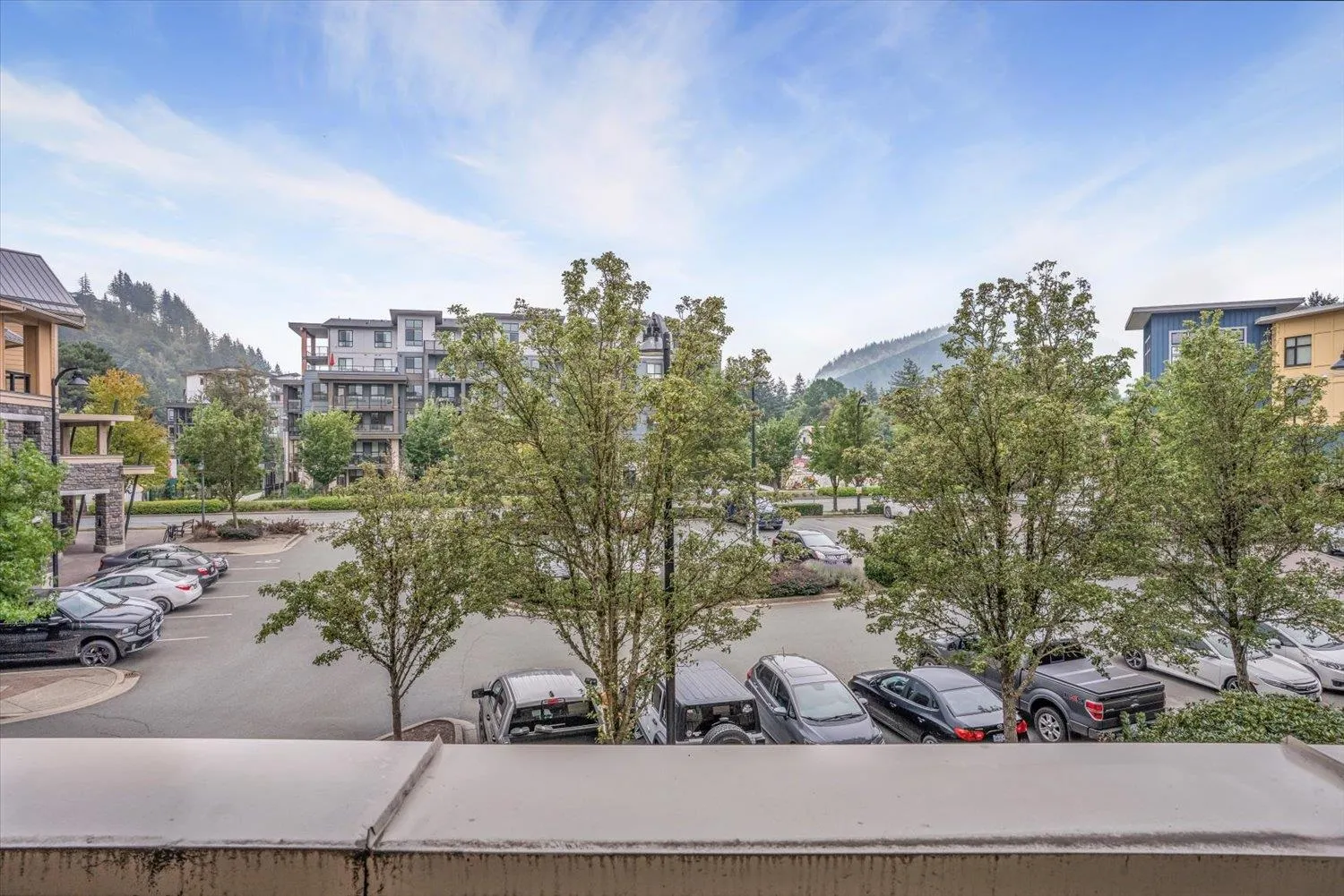 221 45530 Market Way