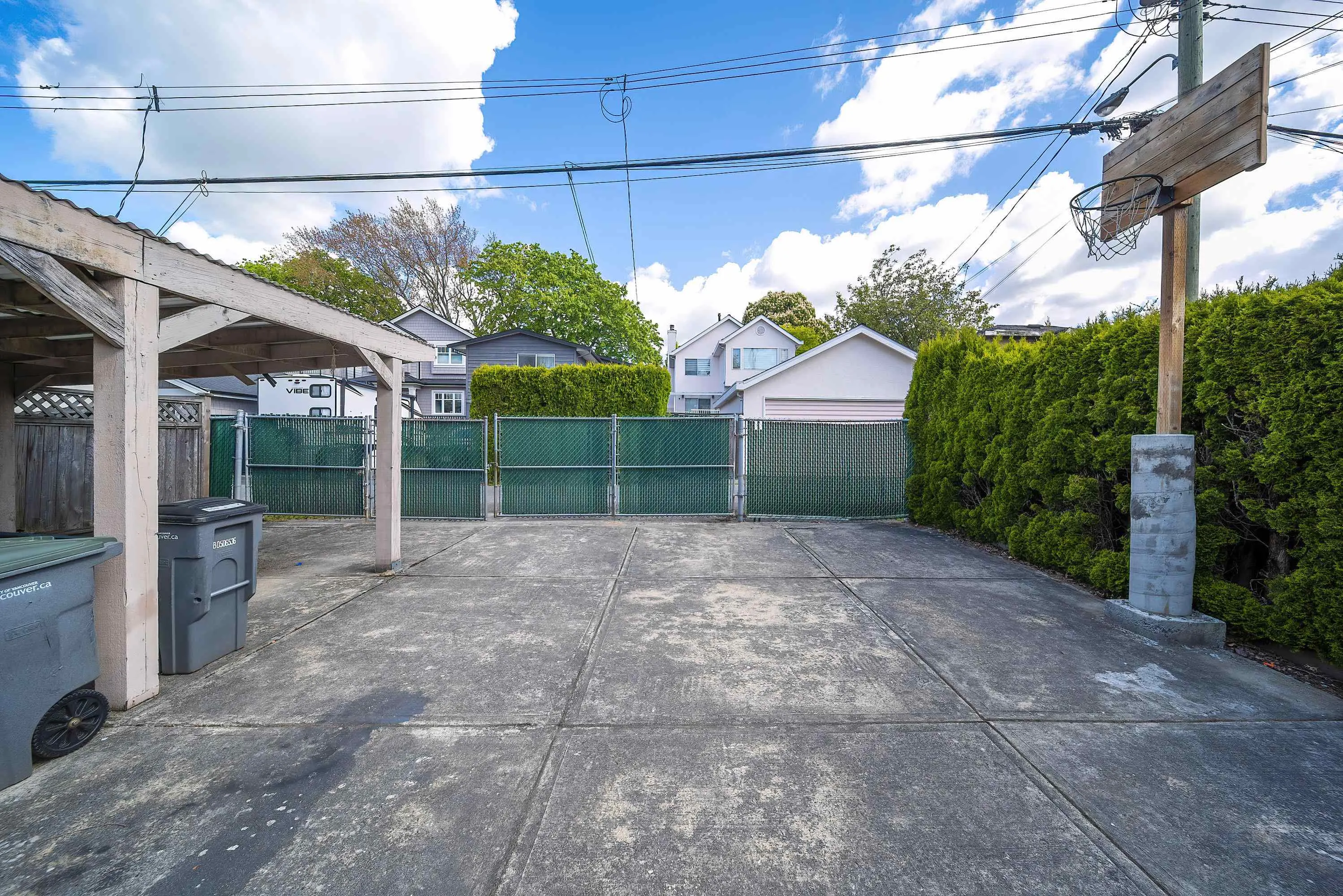 1623 W 66th Avenue