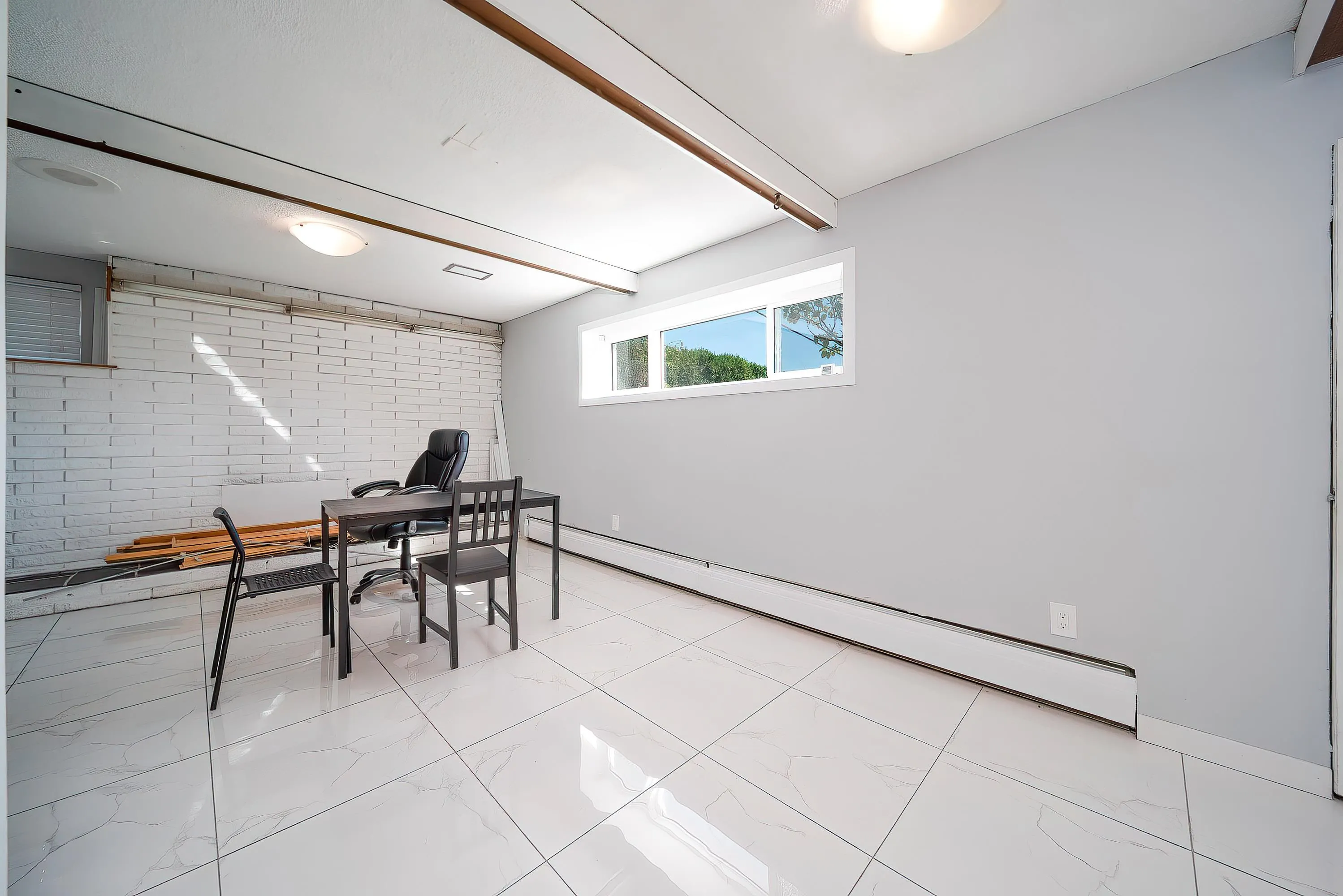 4599 Sunland Place