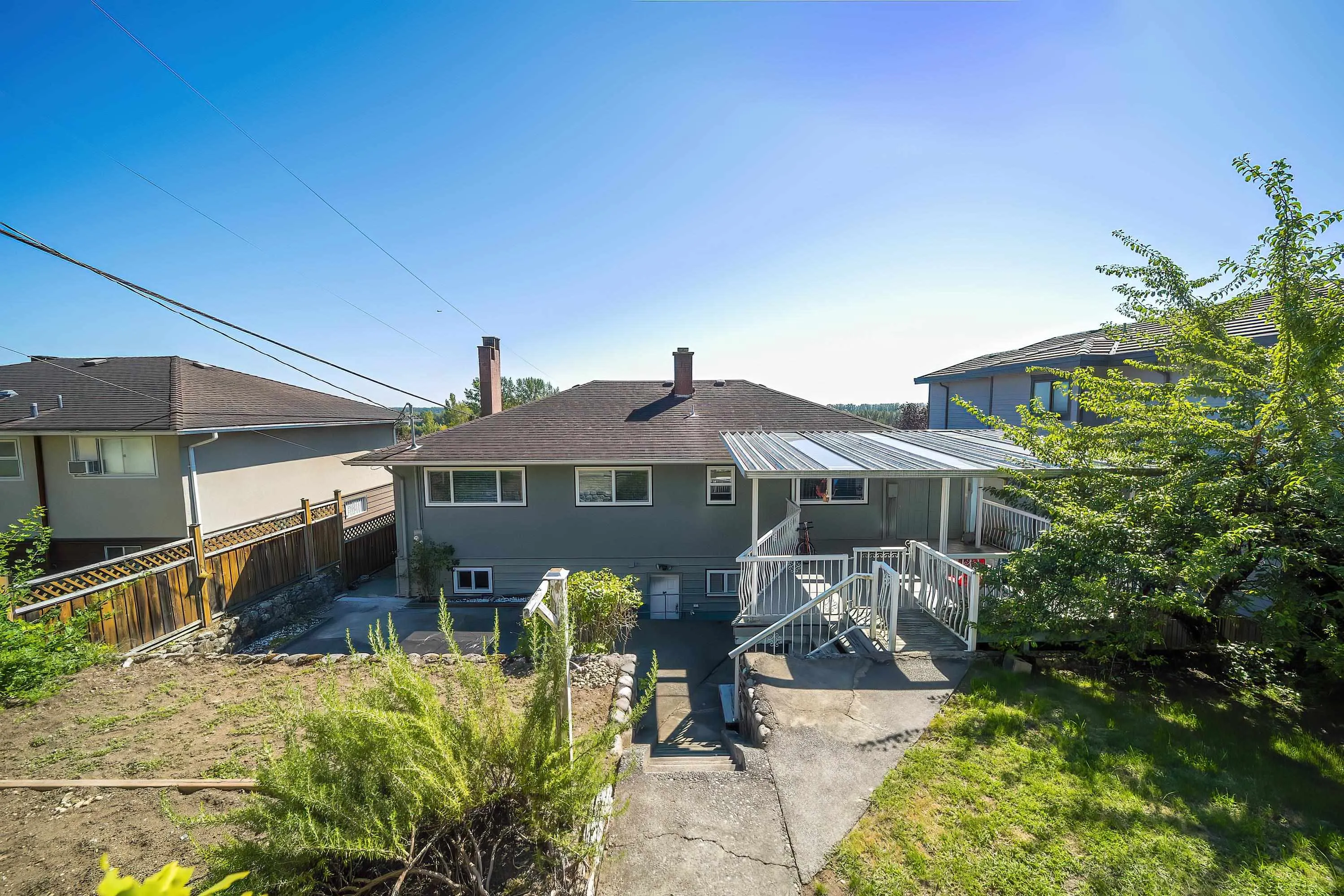 4599 Sunland Place