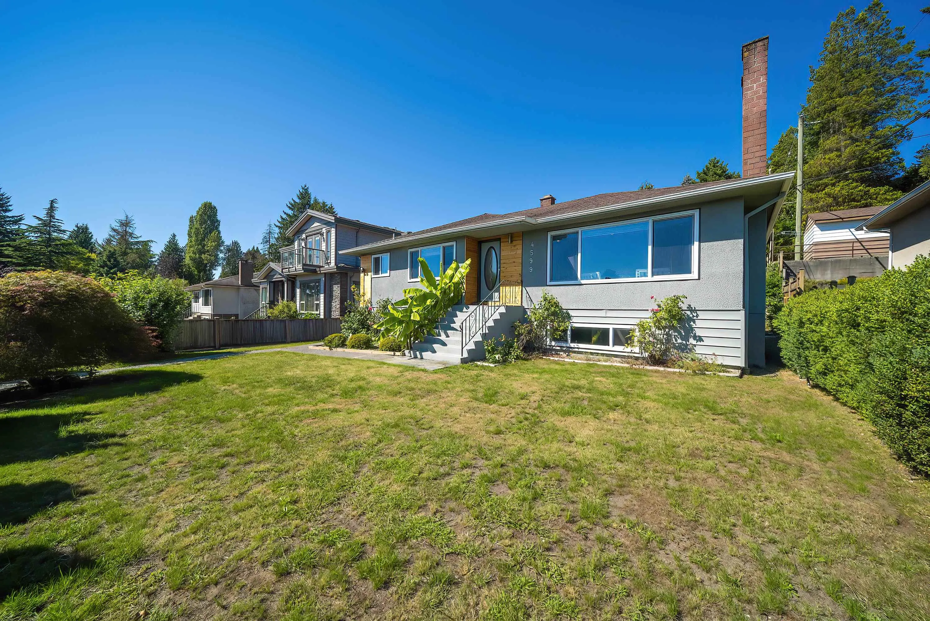 4599 Sunland Place