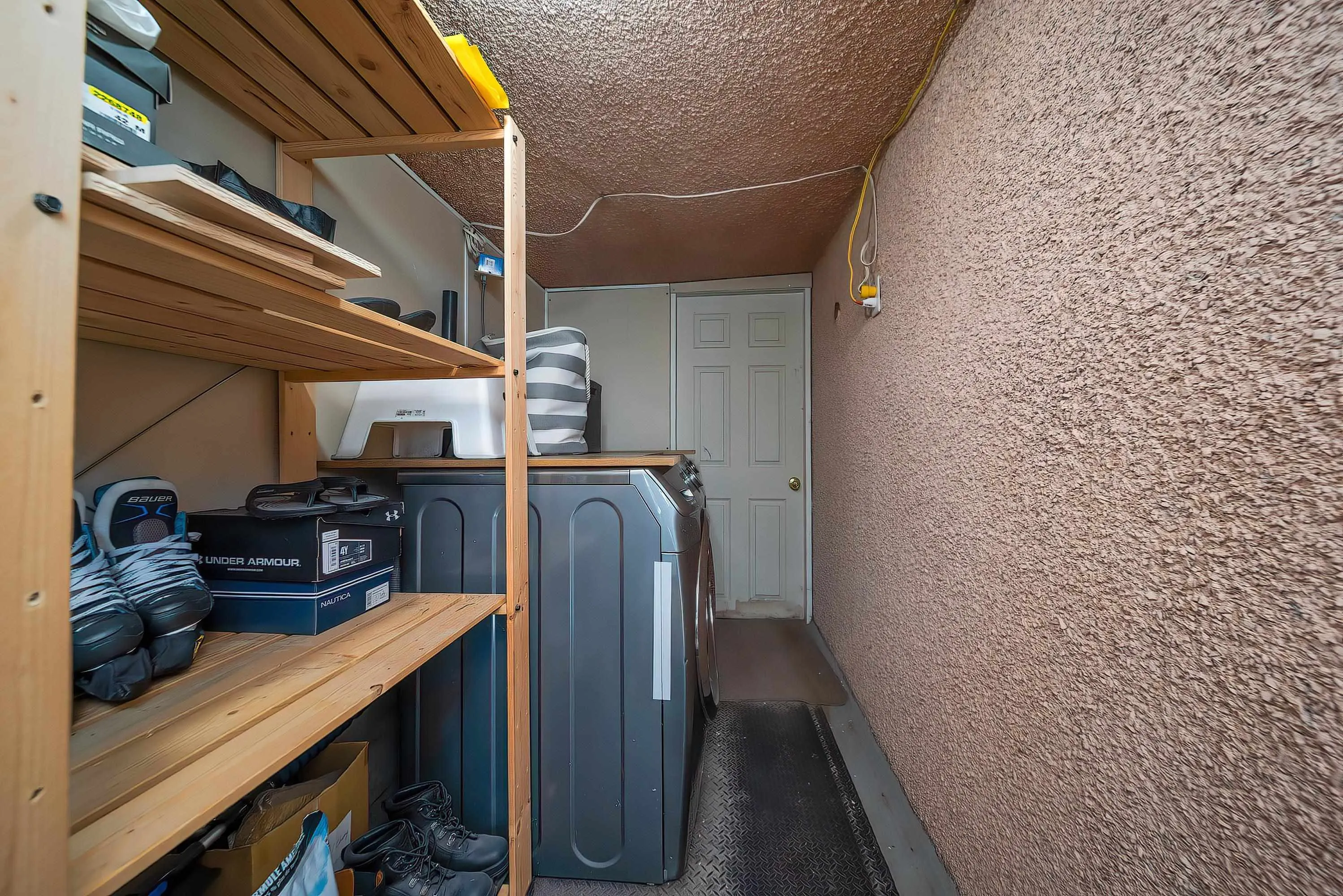 4599 Sunland Place