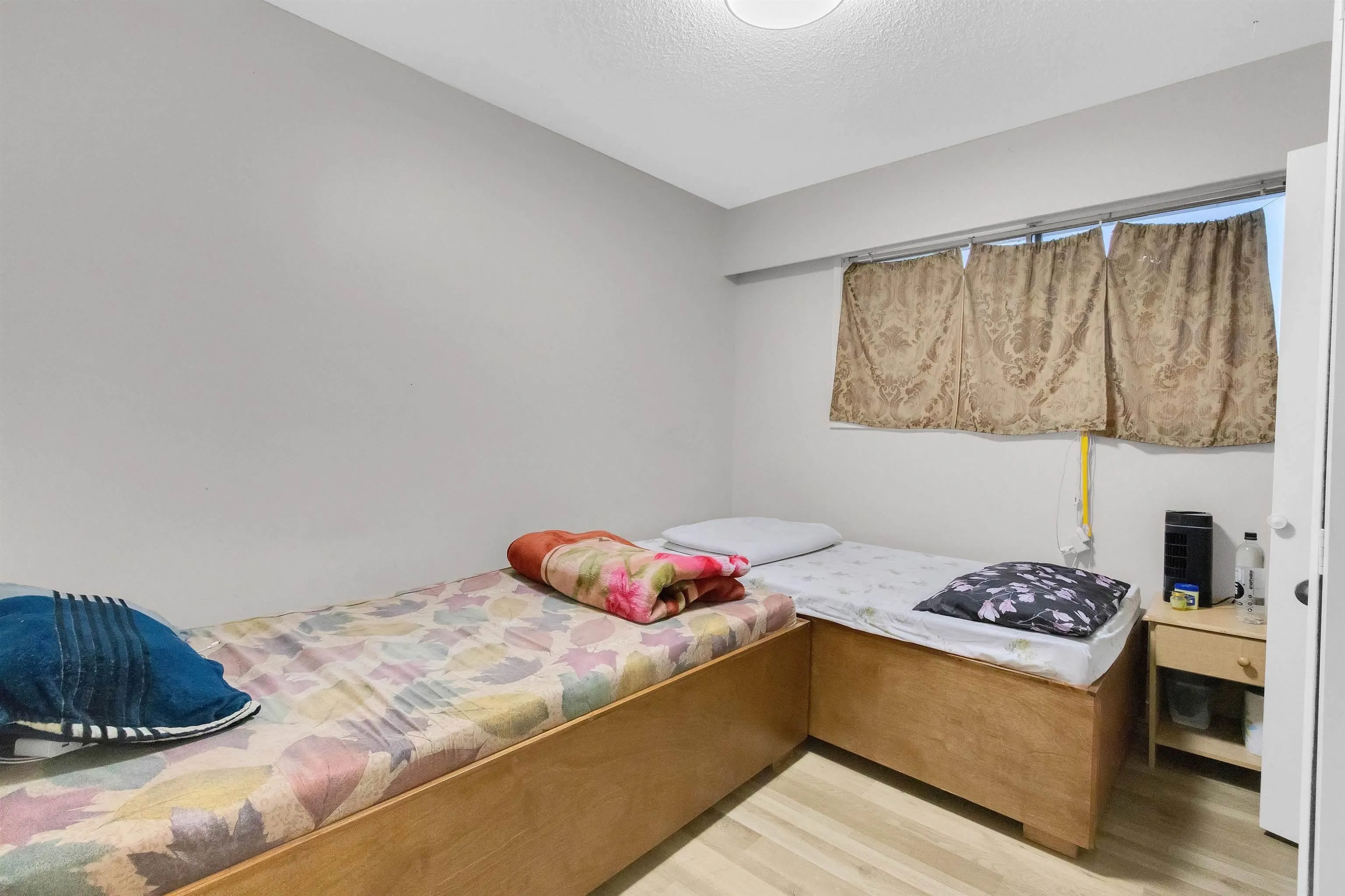 9892 130 Street
