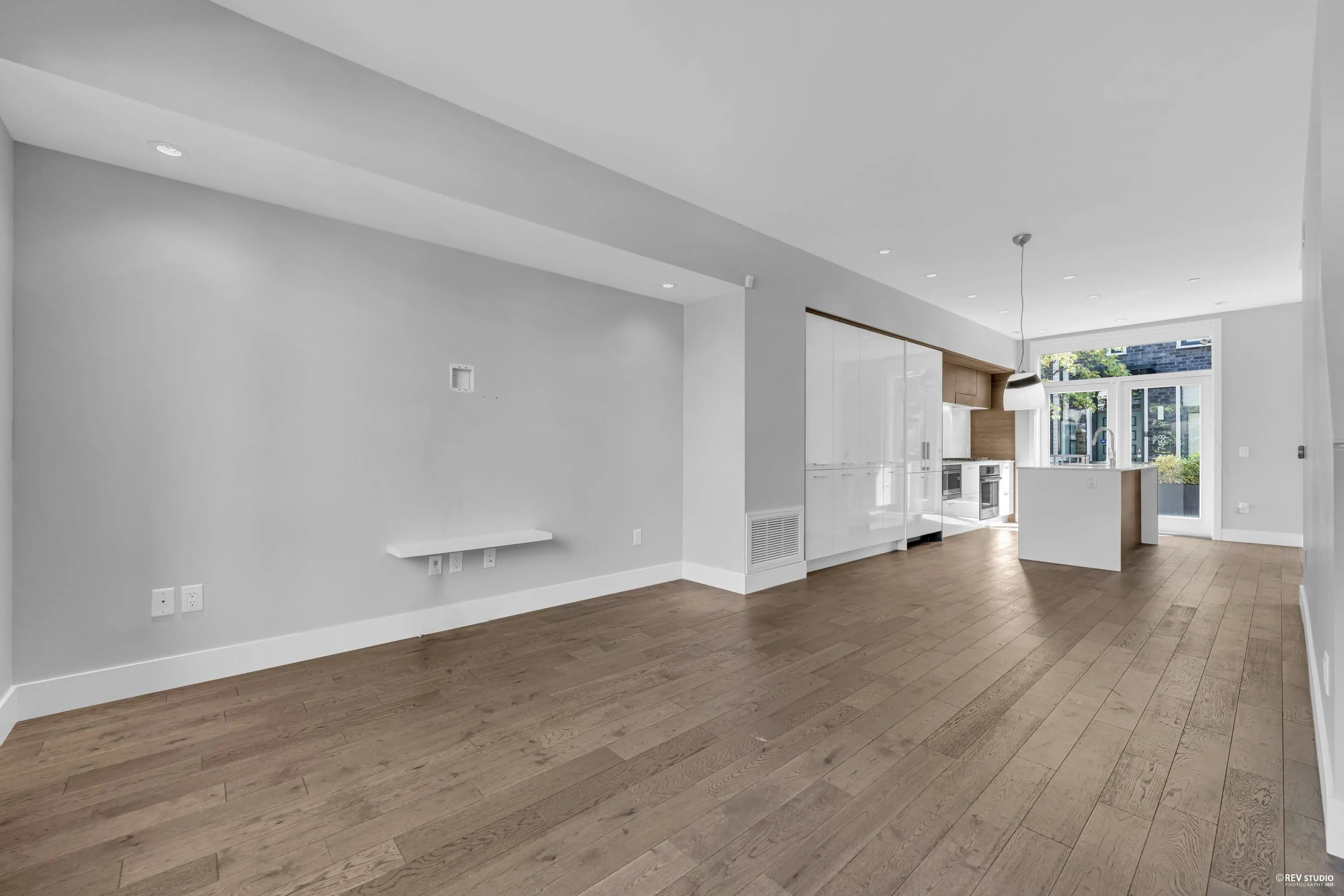 7478 Granville Street