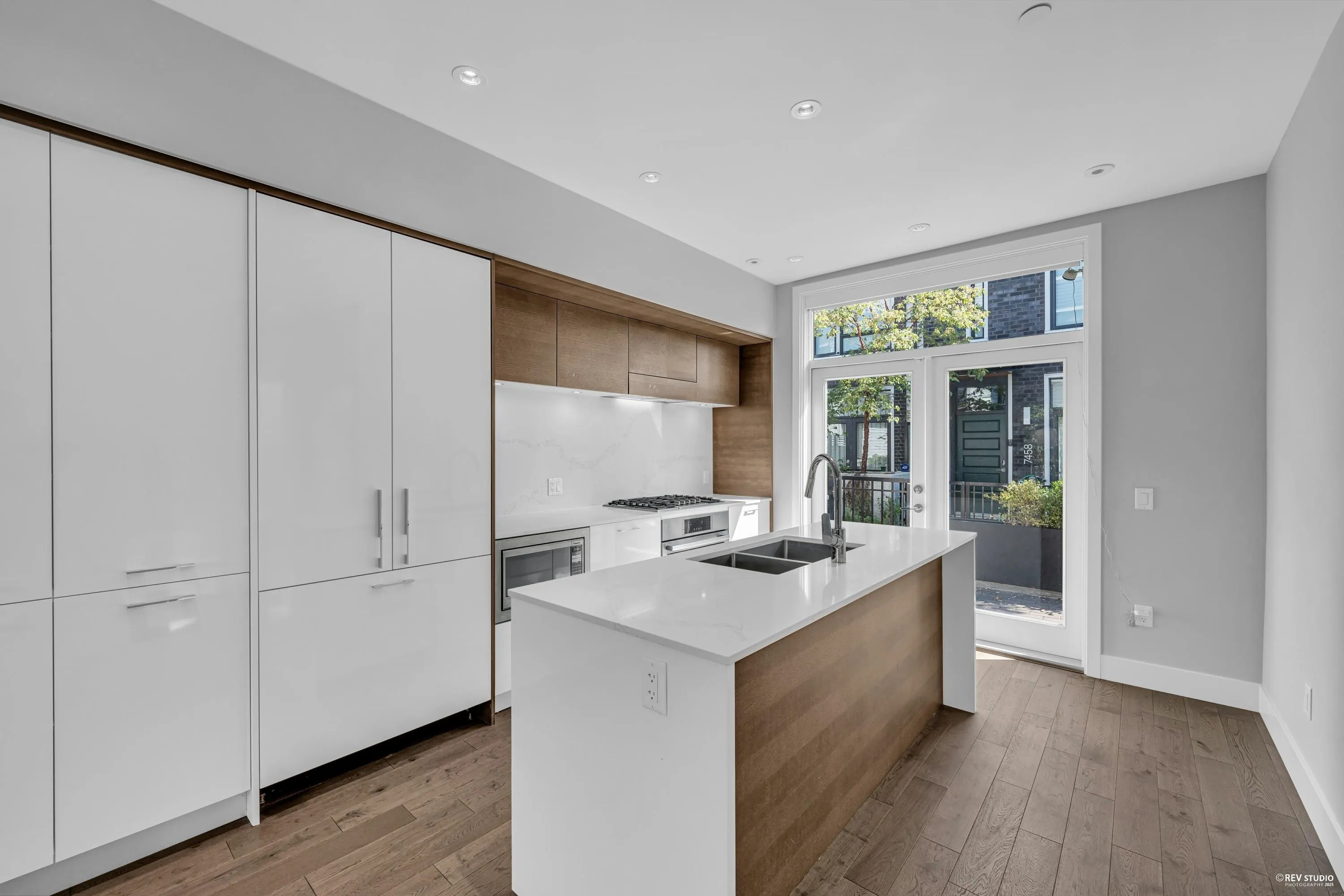 7478 Granville Street
