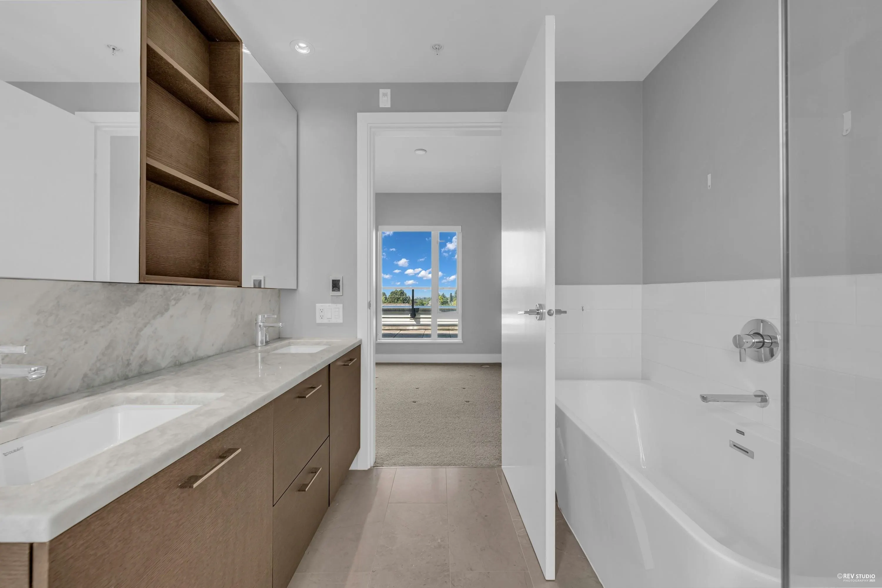7478 Granville Street