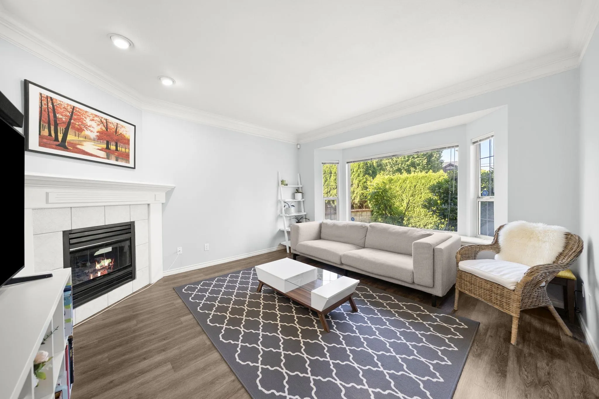 4380 No 5 Road