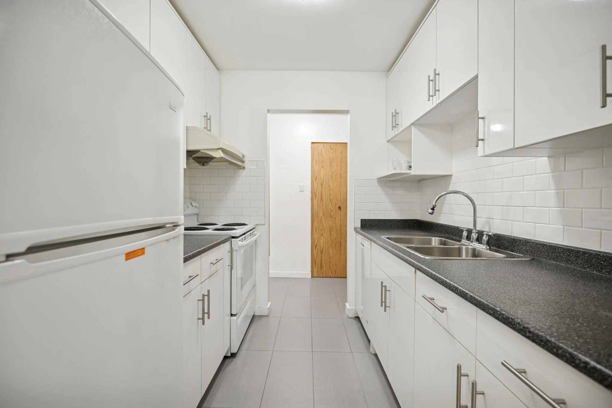 134 8411 Ackroyd Road