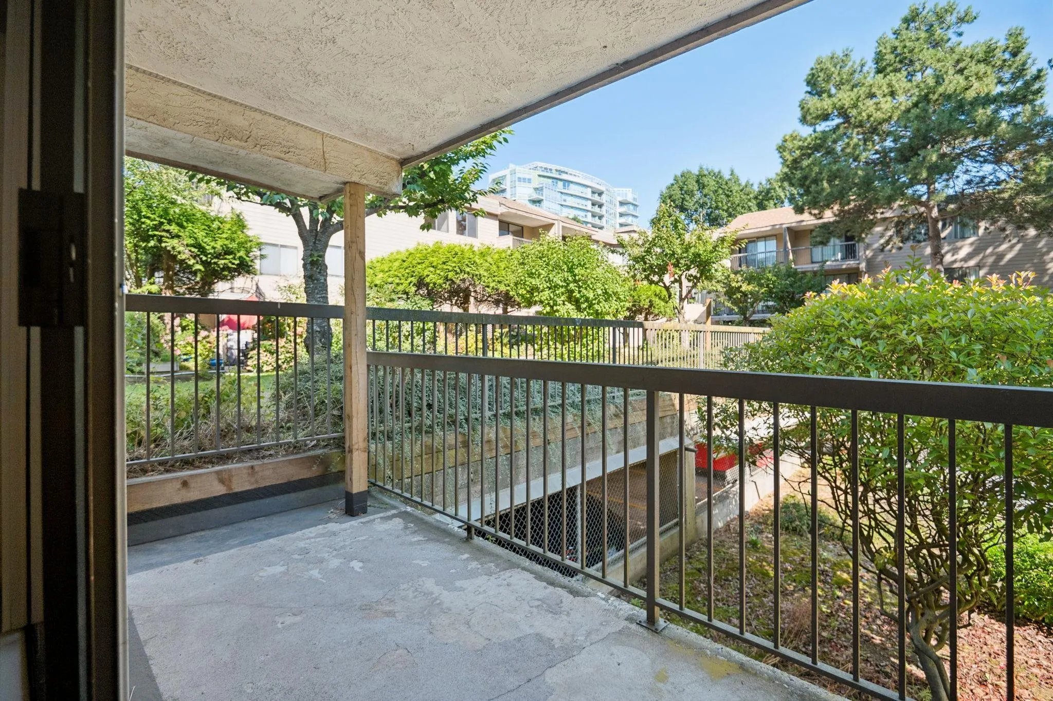 134 8411 Ackroyd Road