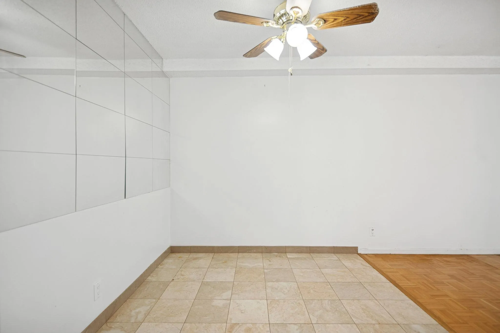 134 8411 Ackroyd Road