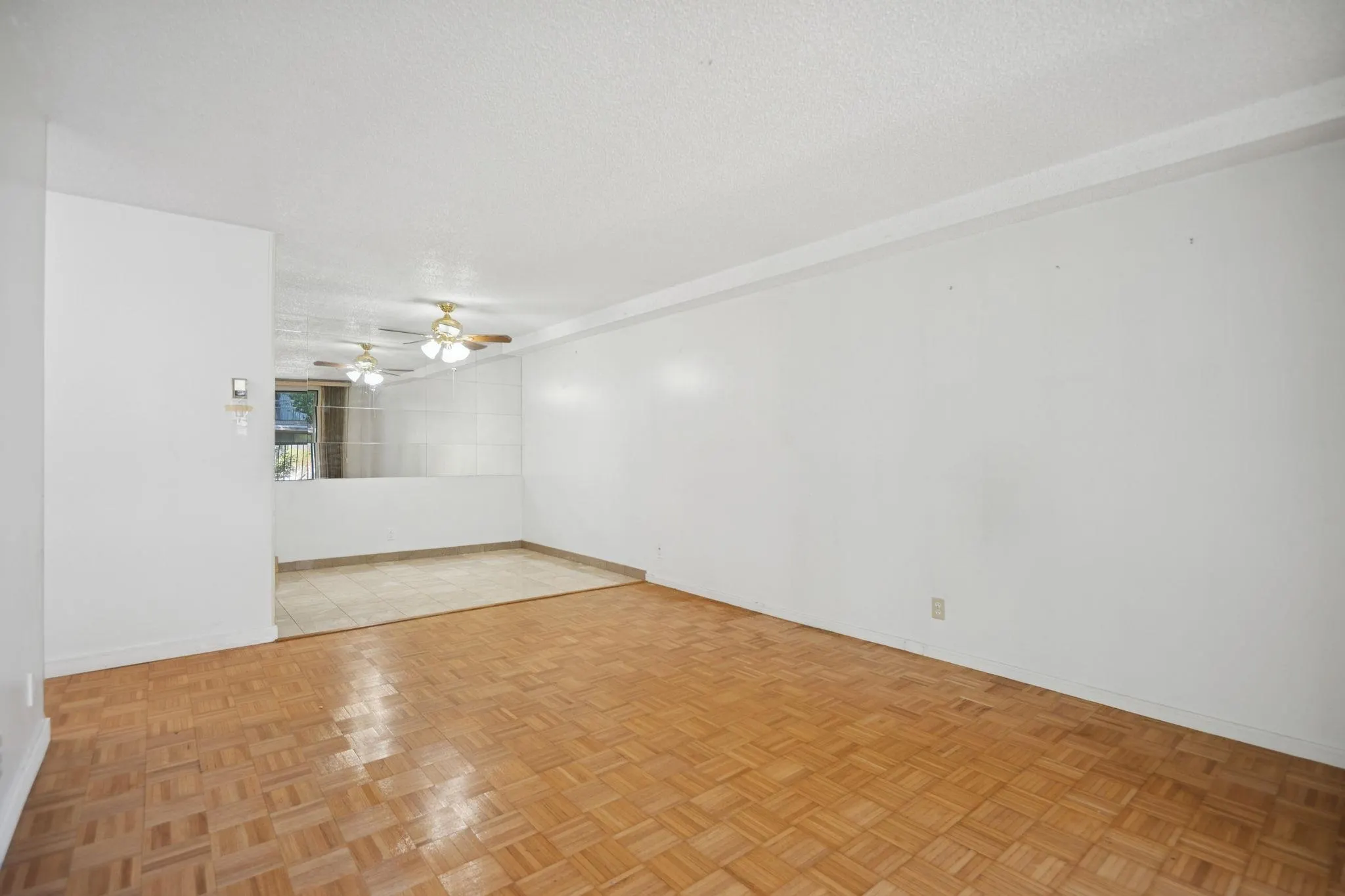 134 8411 Ackroyd Road