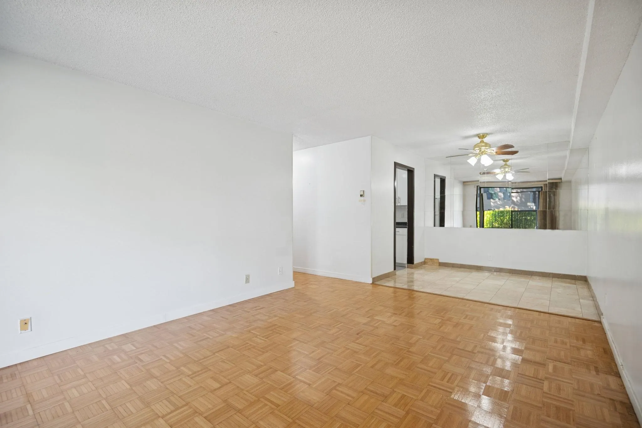 134 8411 Ackroyd Road