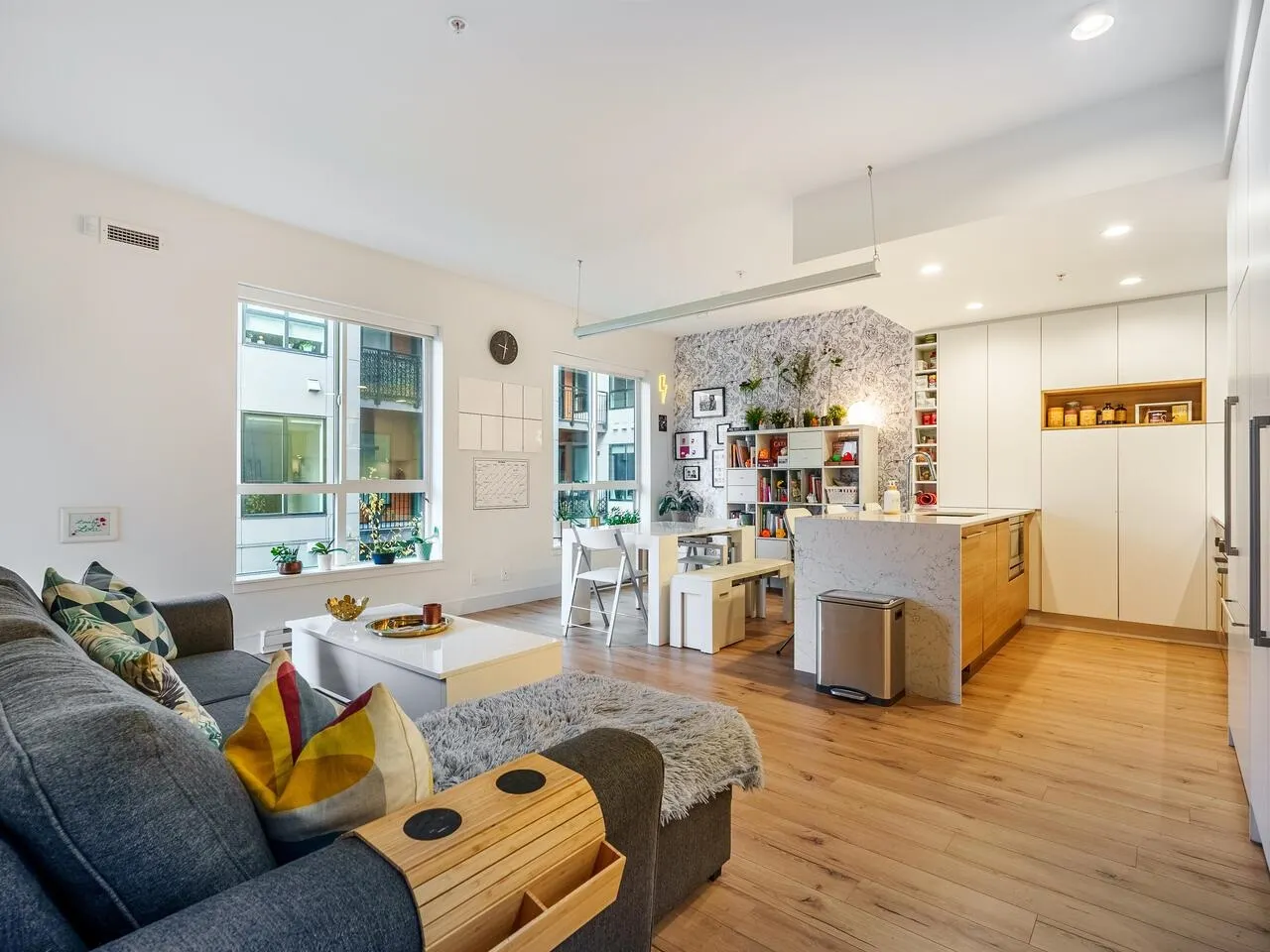 329 55 Klahanie Drive