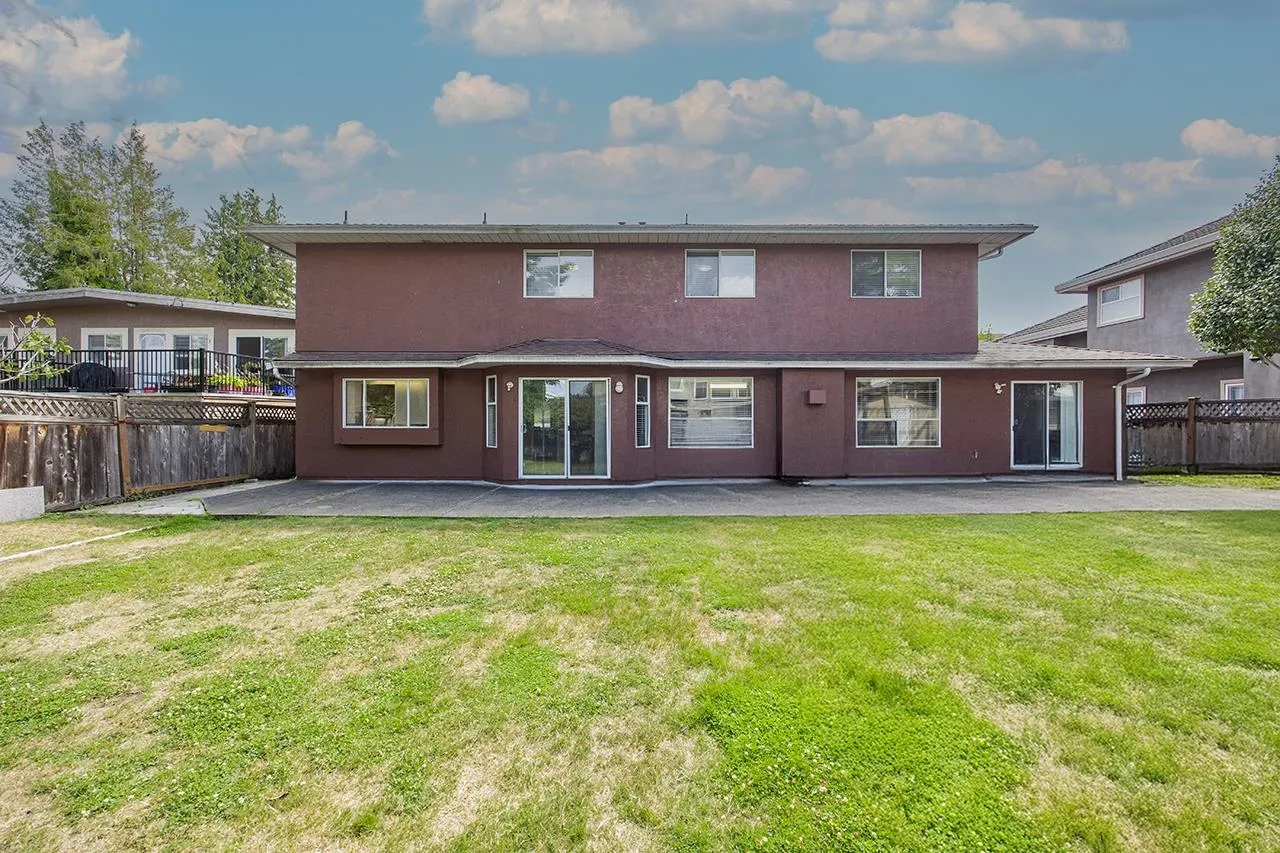 4131 Blundell Road