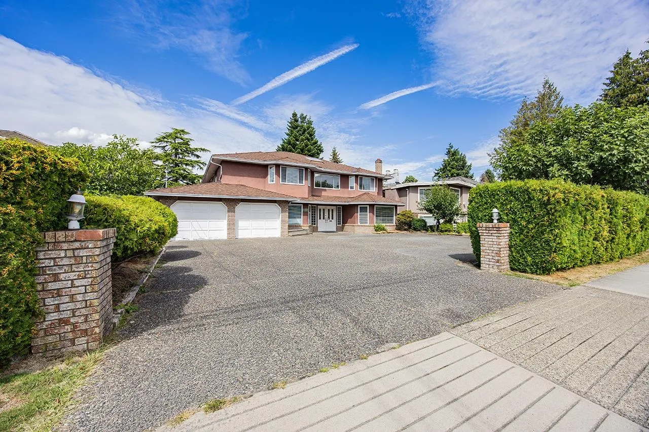4131 Blundell Road