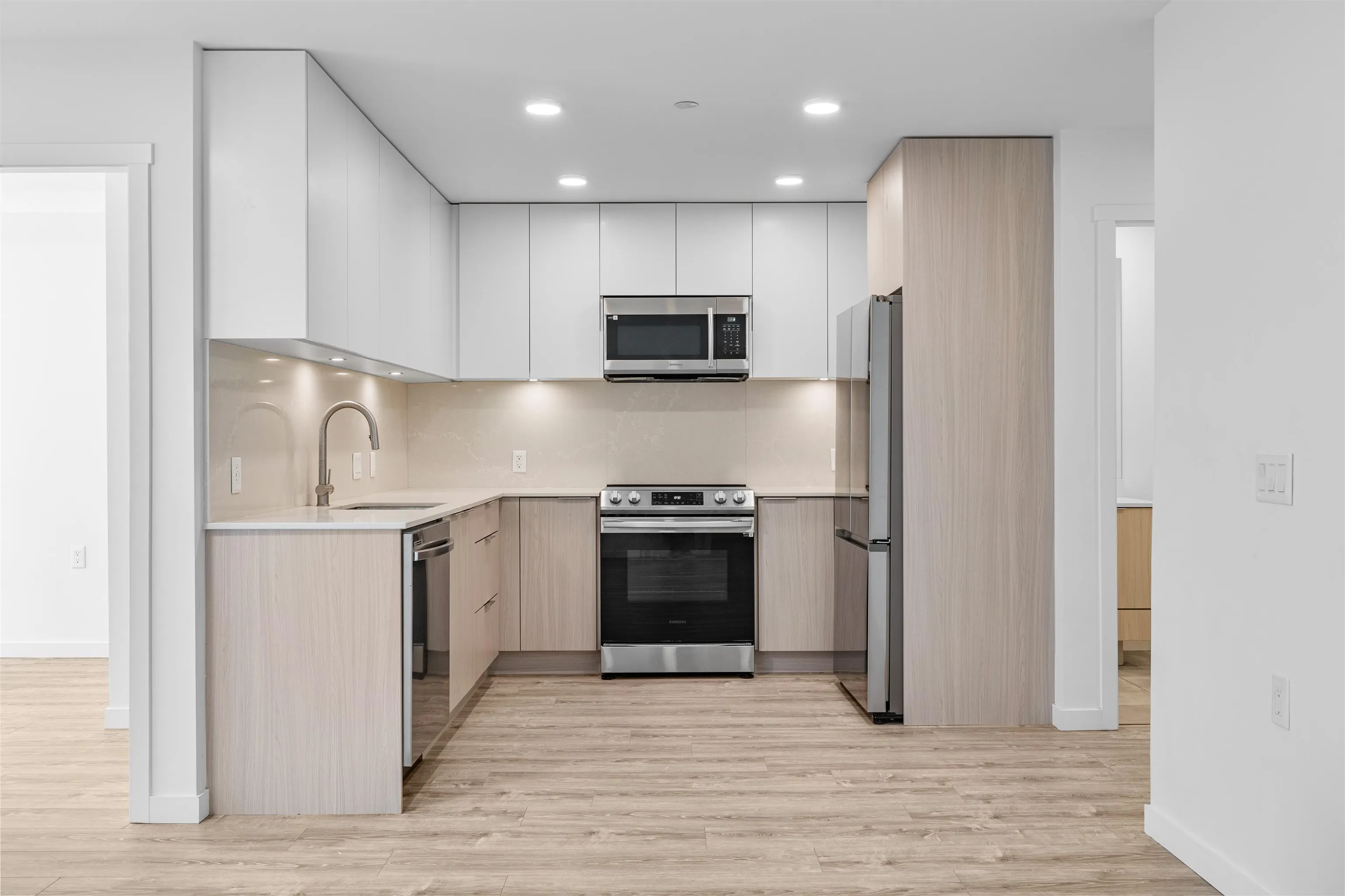 220 13968 Laurel Drive