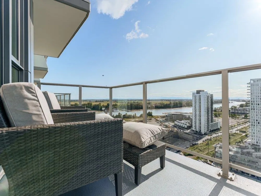 2102 3538 Sawmill Crescent