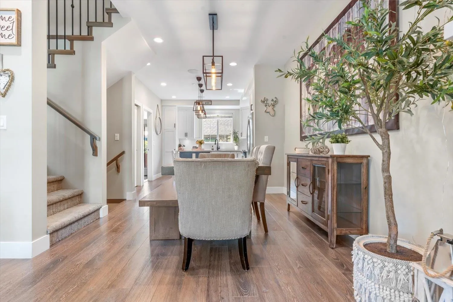5379 Tyee Lane