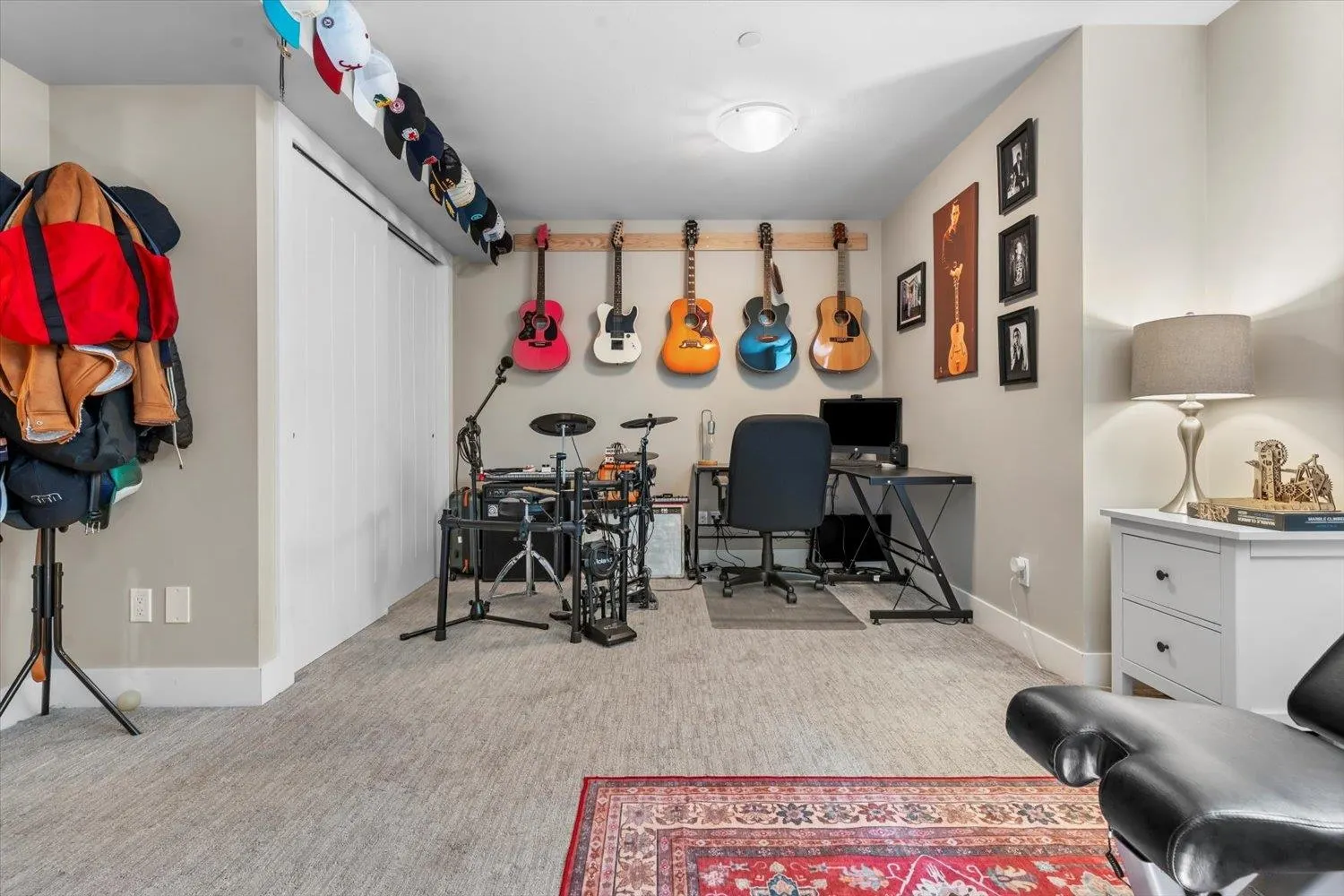 5379 Tyee Lane