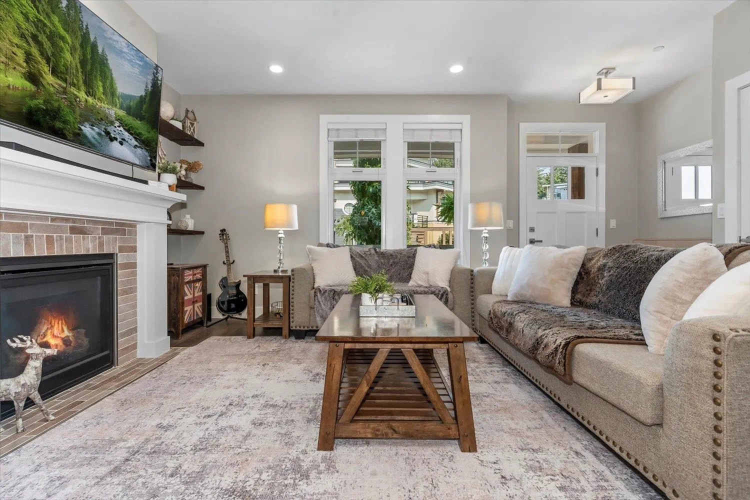 5379 Tyee Lane