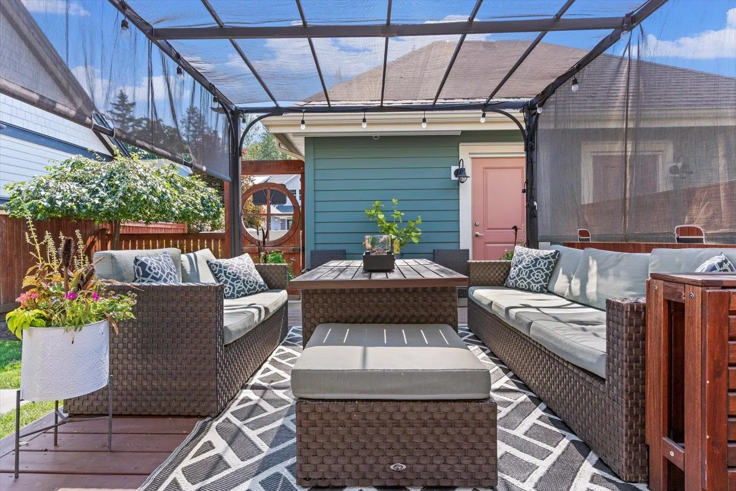 5379 Tyee Lane