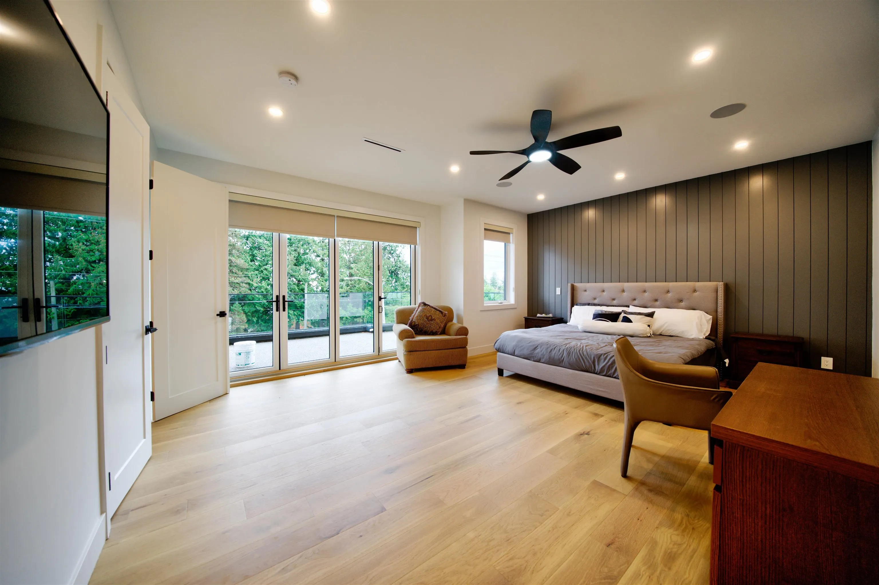 13511 Marine Drive