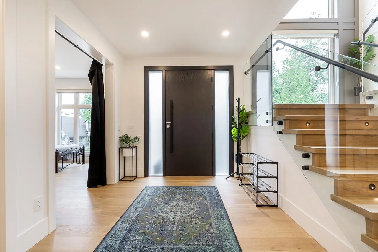 13511 Marine Drive