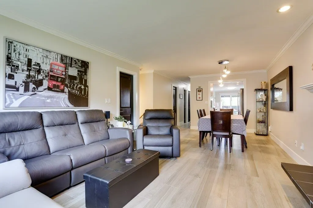 205 E 28th Street