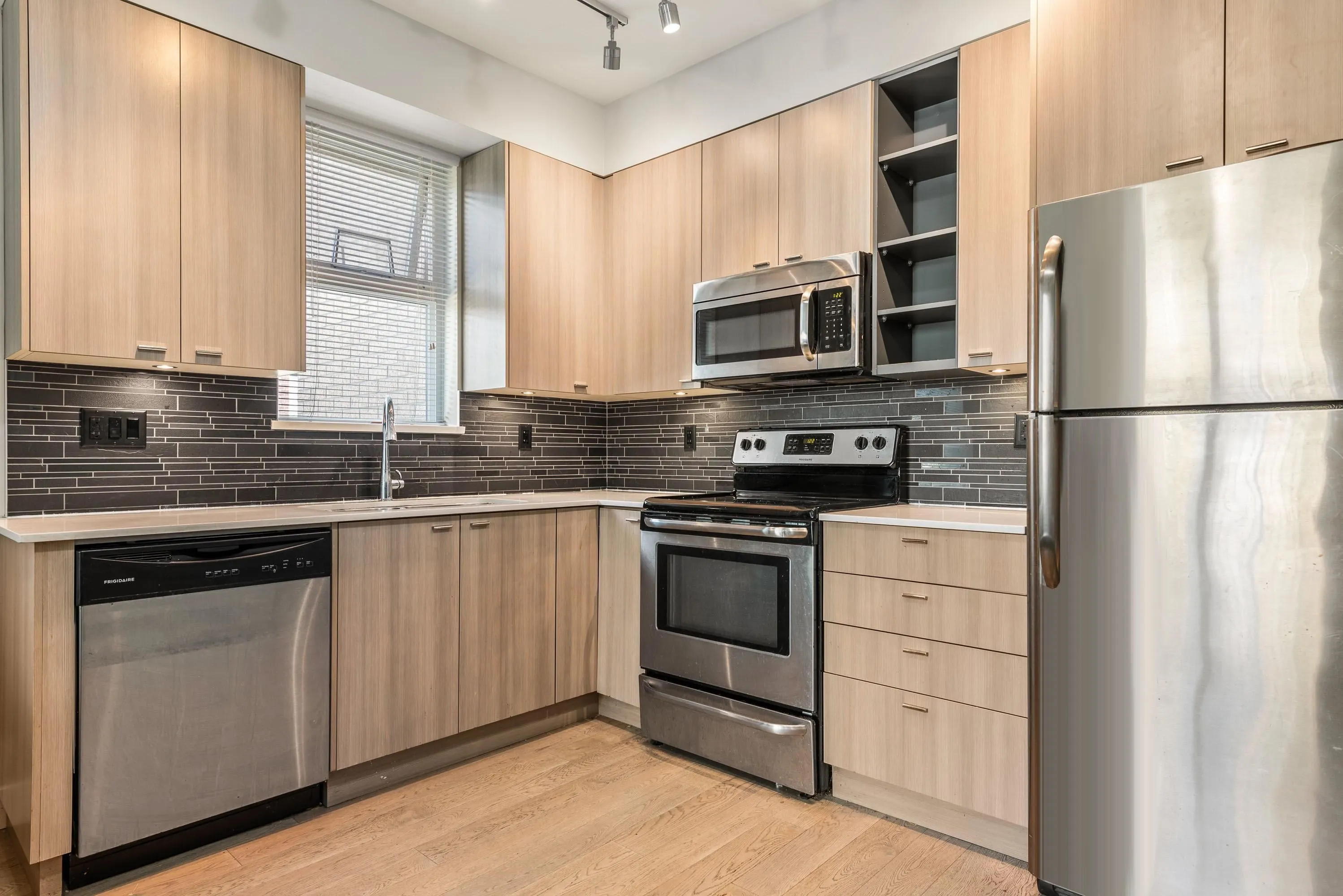 104 3090 Gladwin Road