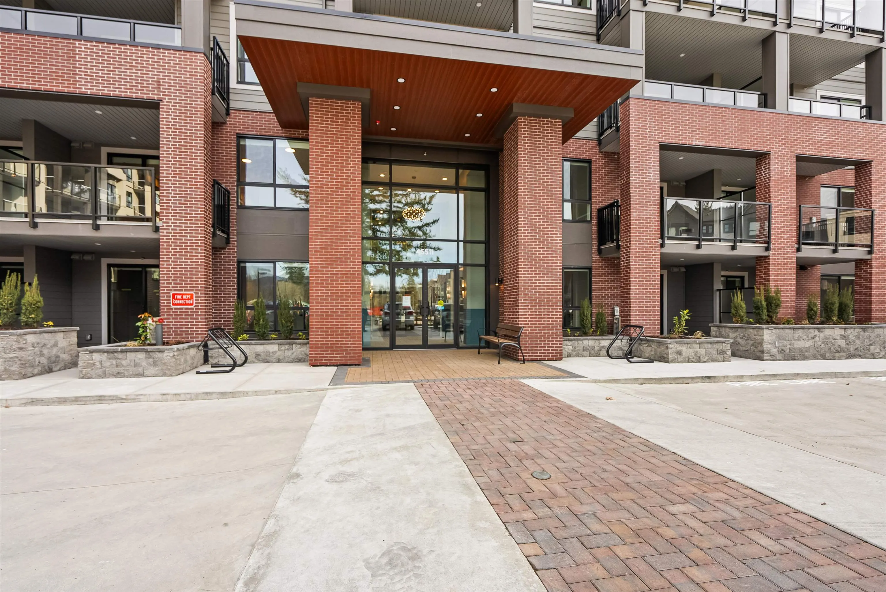 316 45511 Campus Drive