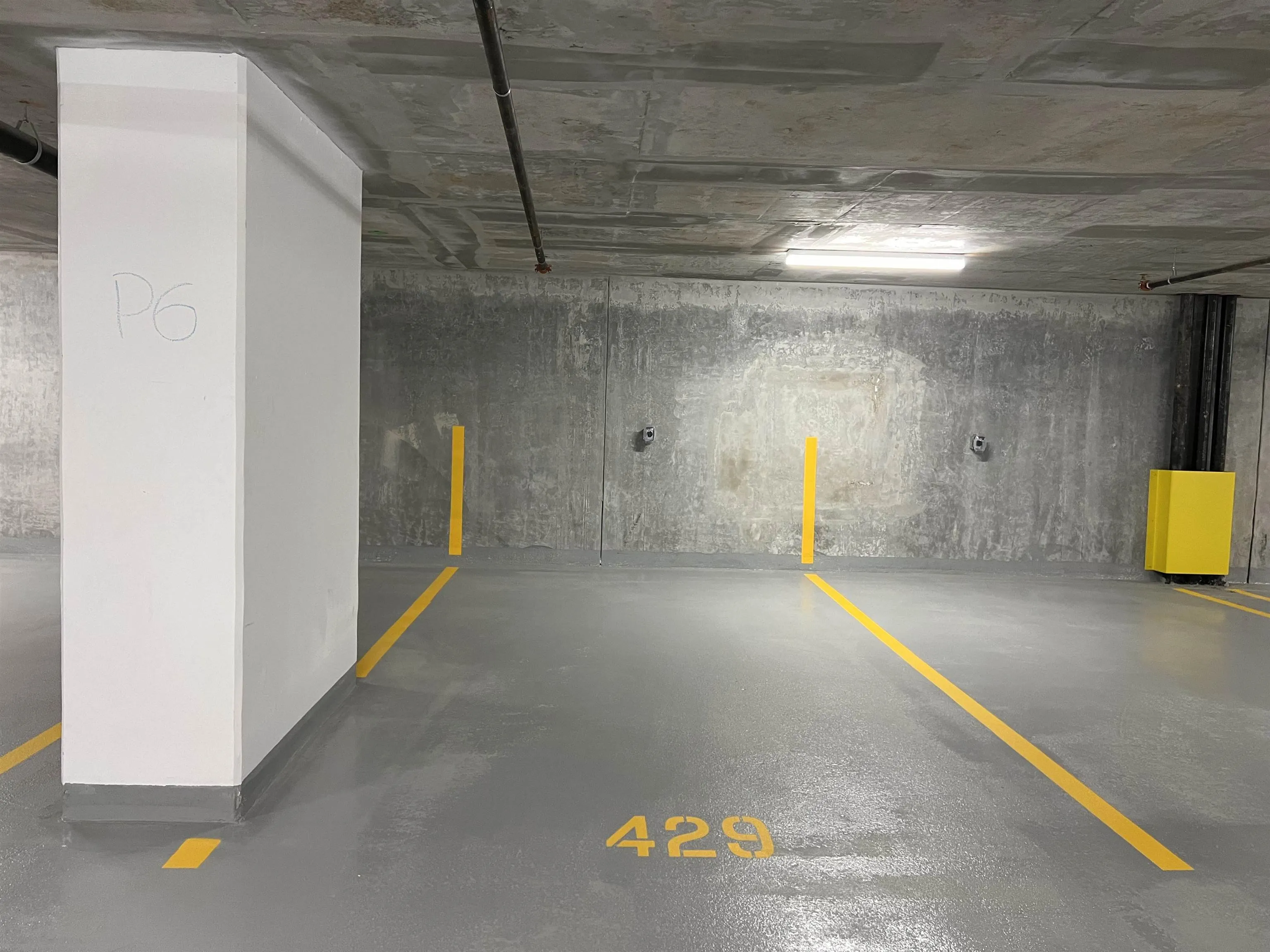 611 13778 100 Avenue