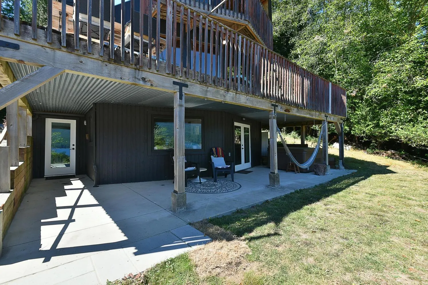 6318 N Gale Avenue