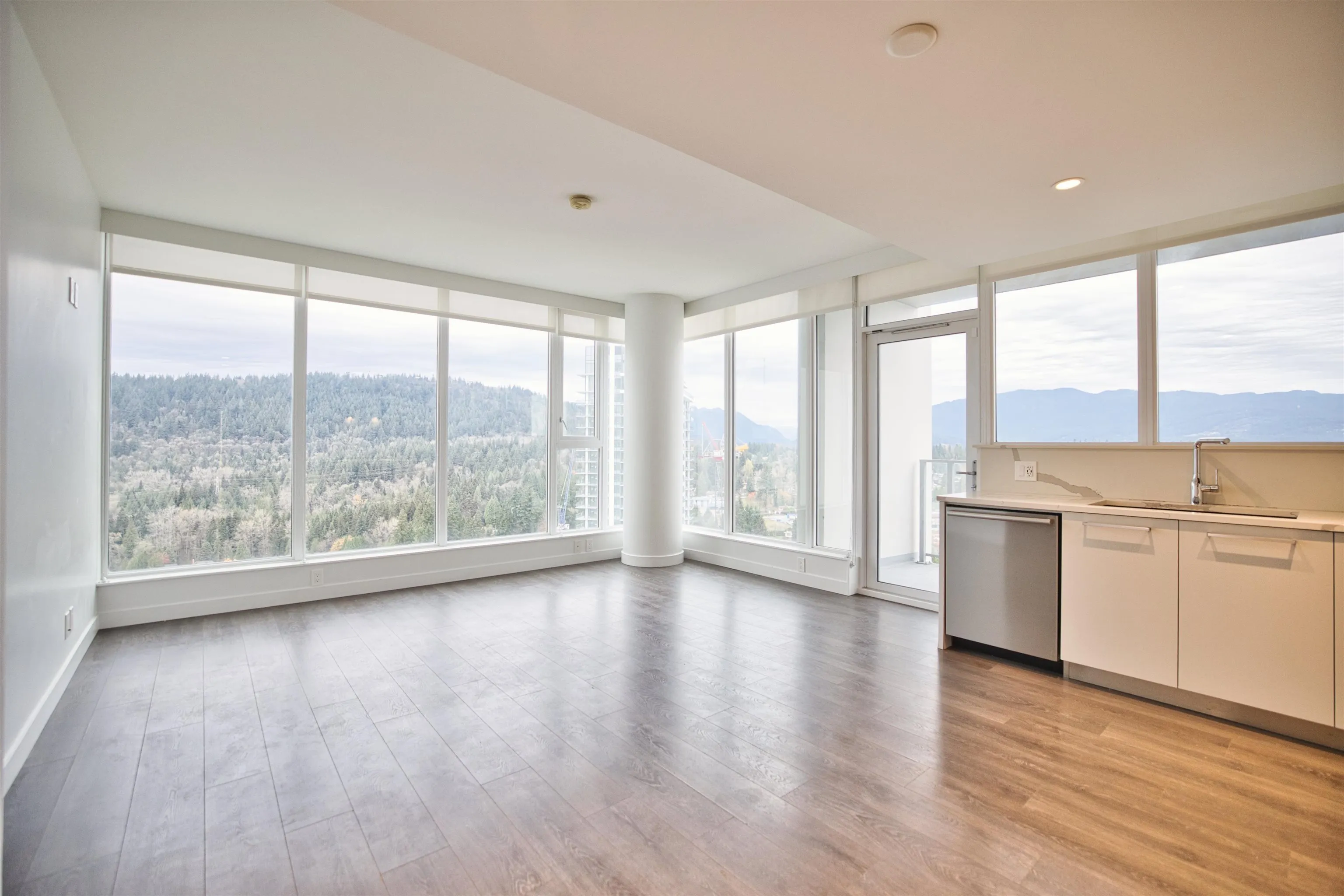 1604 567 Clarke Road